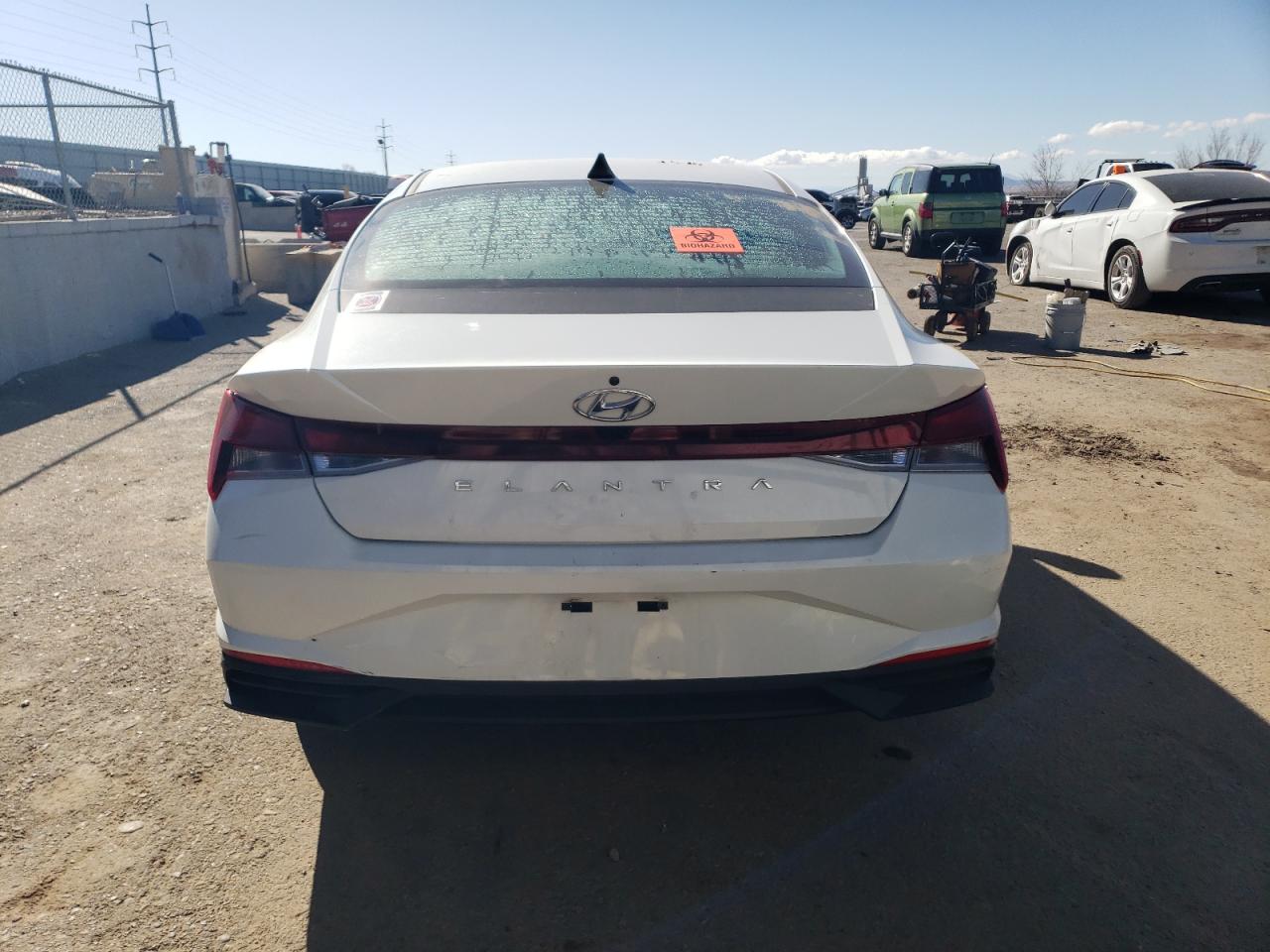 2021 Hyundai Elantra - Image 6
