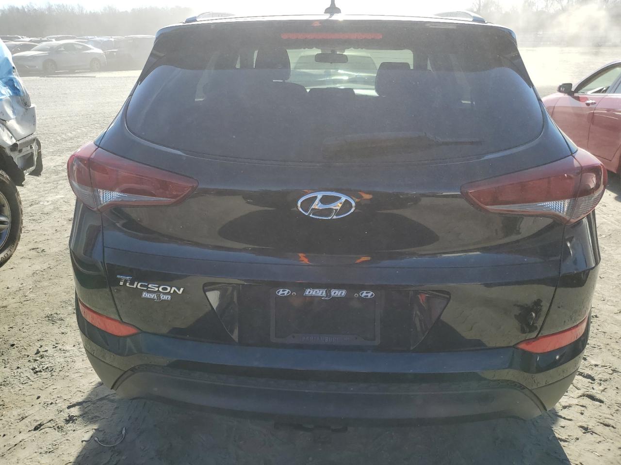 2017 Hyundai Tucson - Image 6