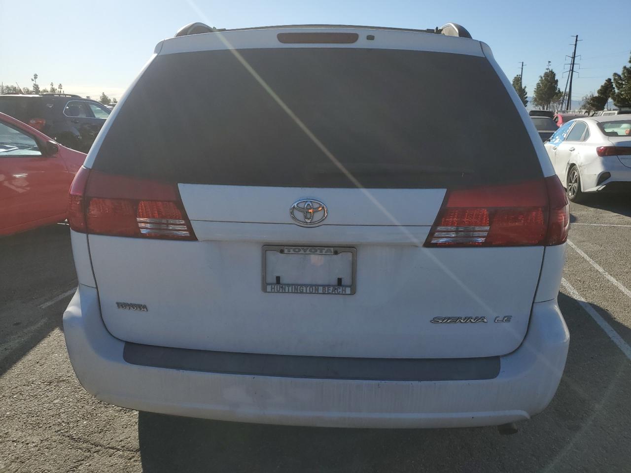 2005 Toyota Sienna - Image 6