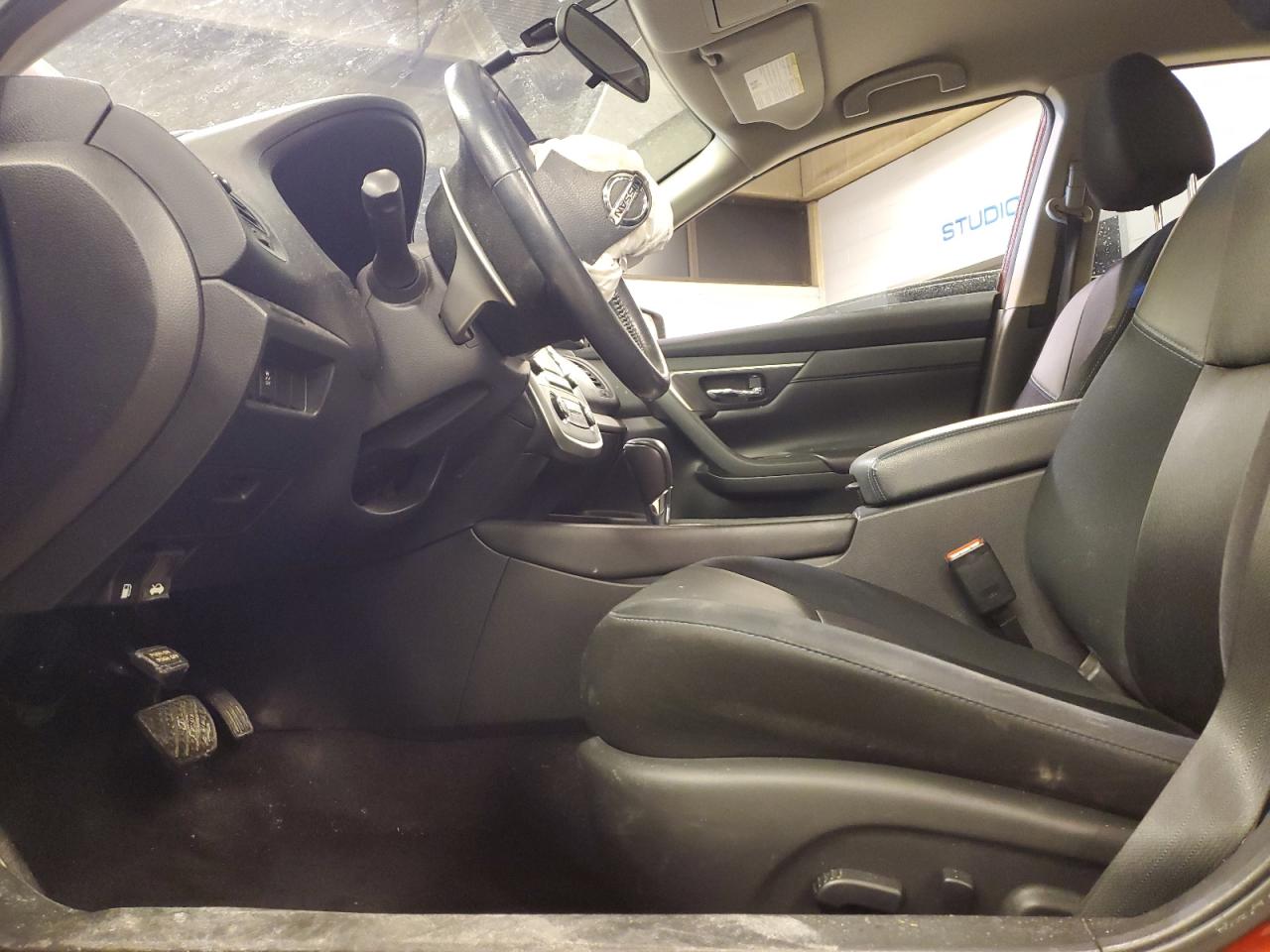 2017 Nissan Altima - Image 7