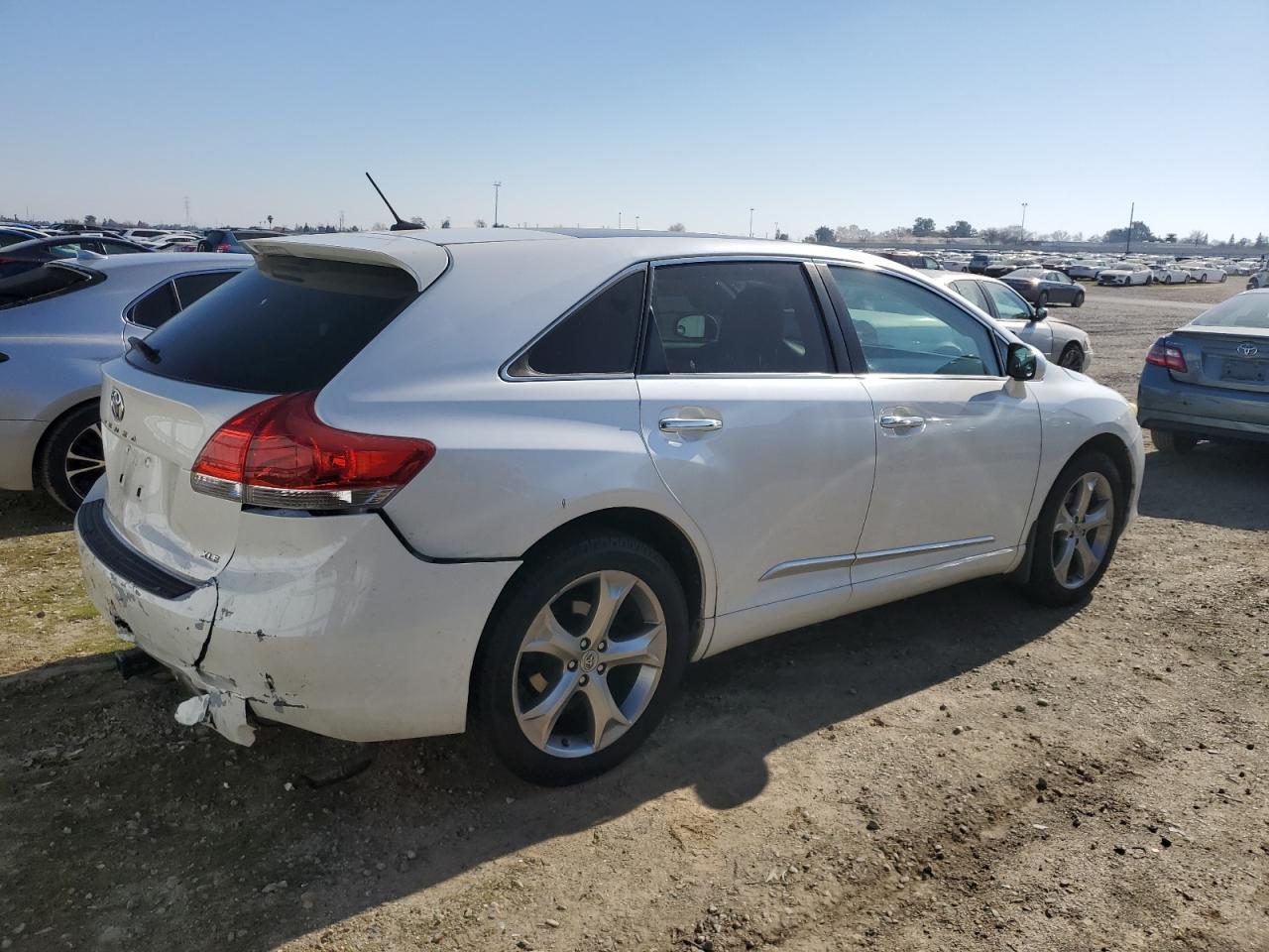 2012 Toyota Venza - Image 3