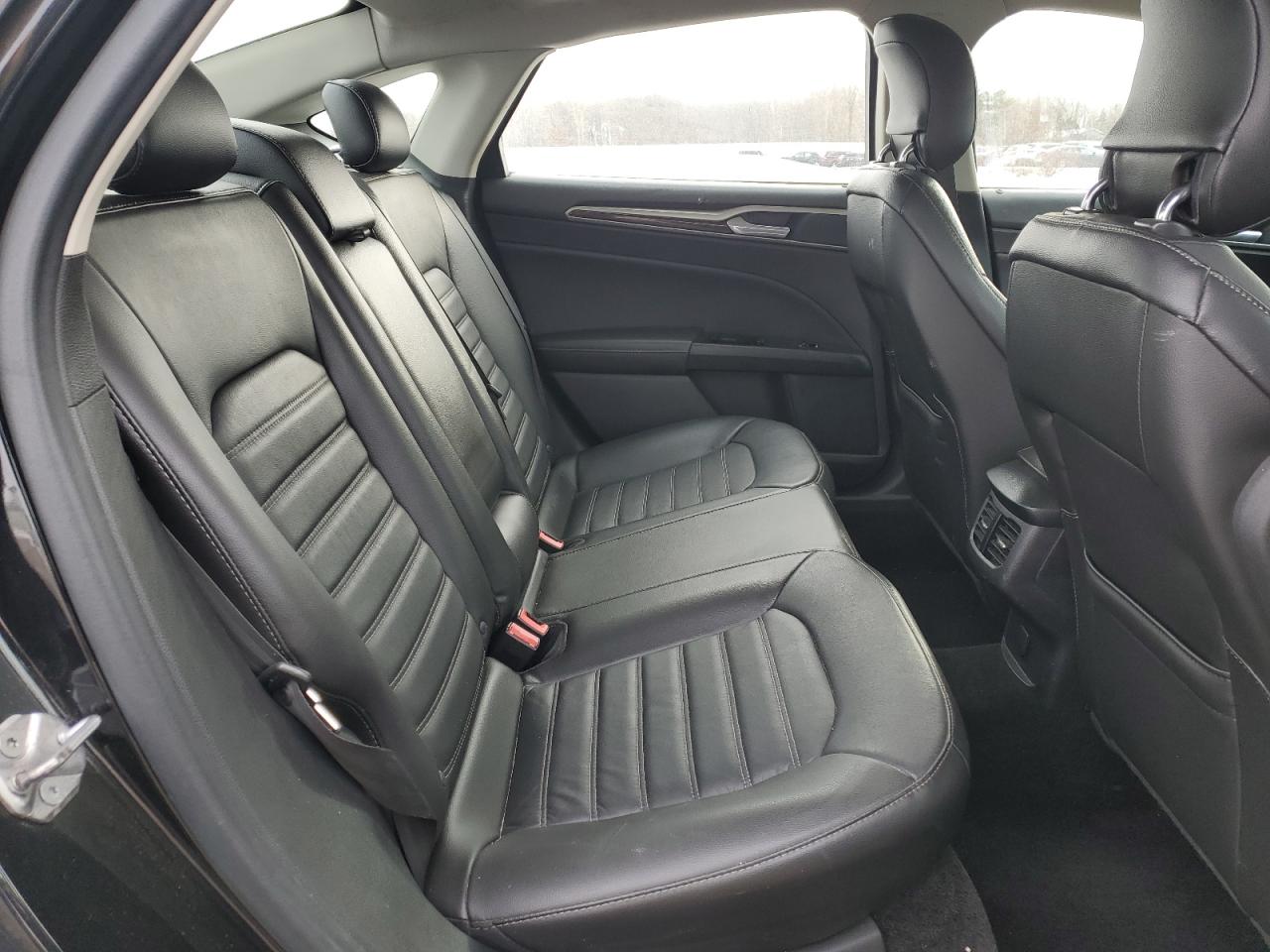 2015 Ford Fusion - Image 11