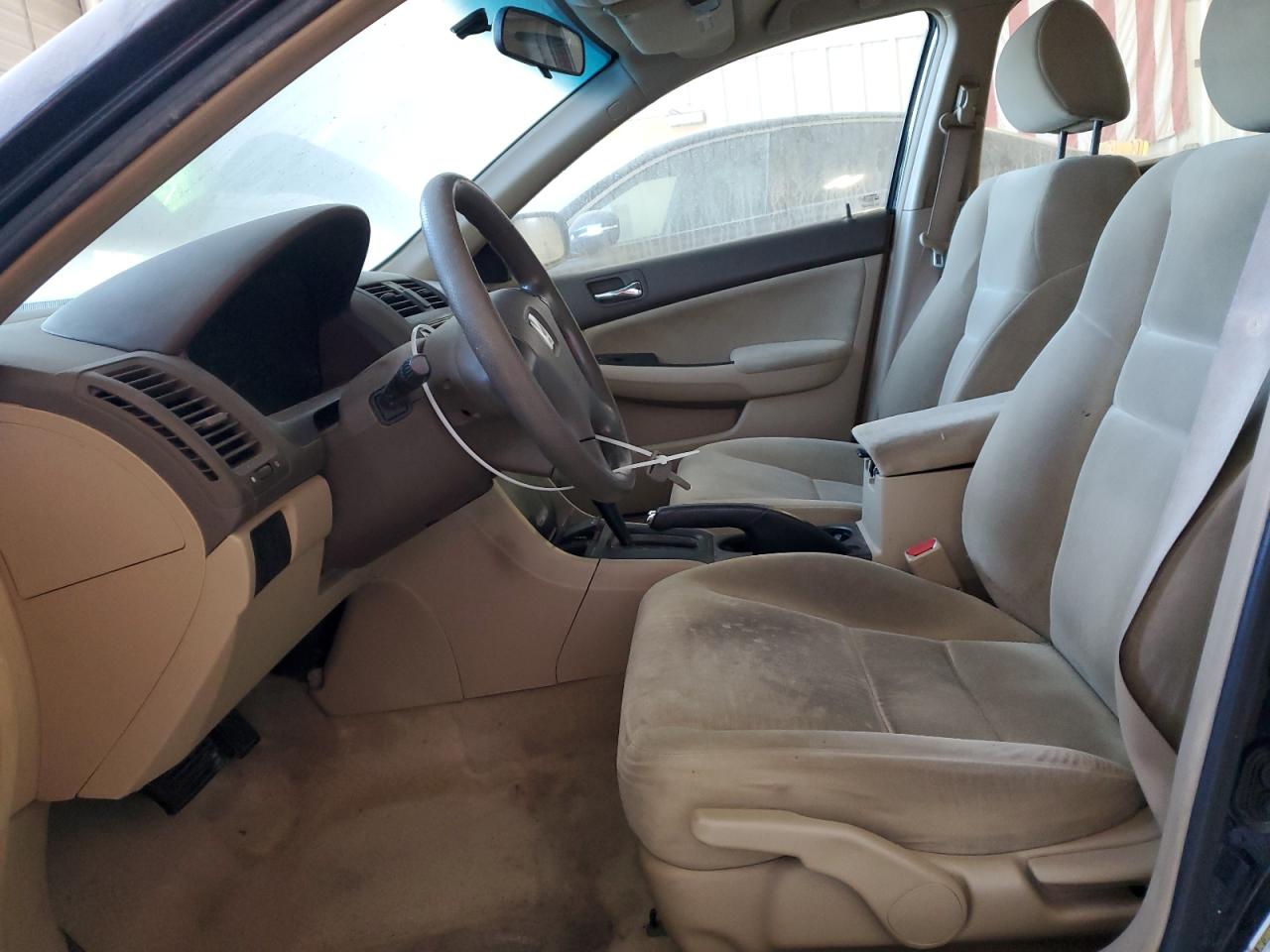 2005 Honda Accord - Image 7