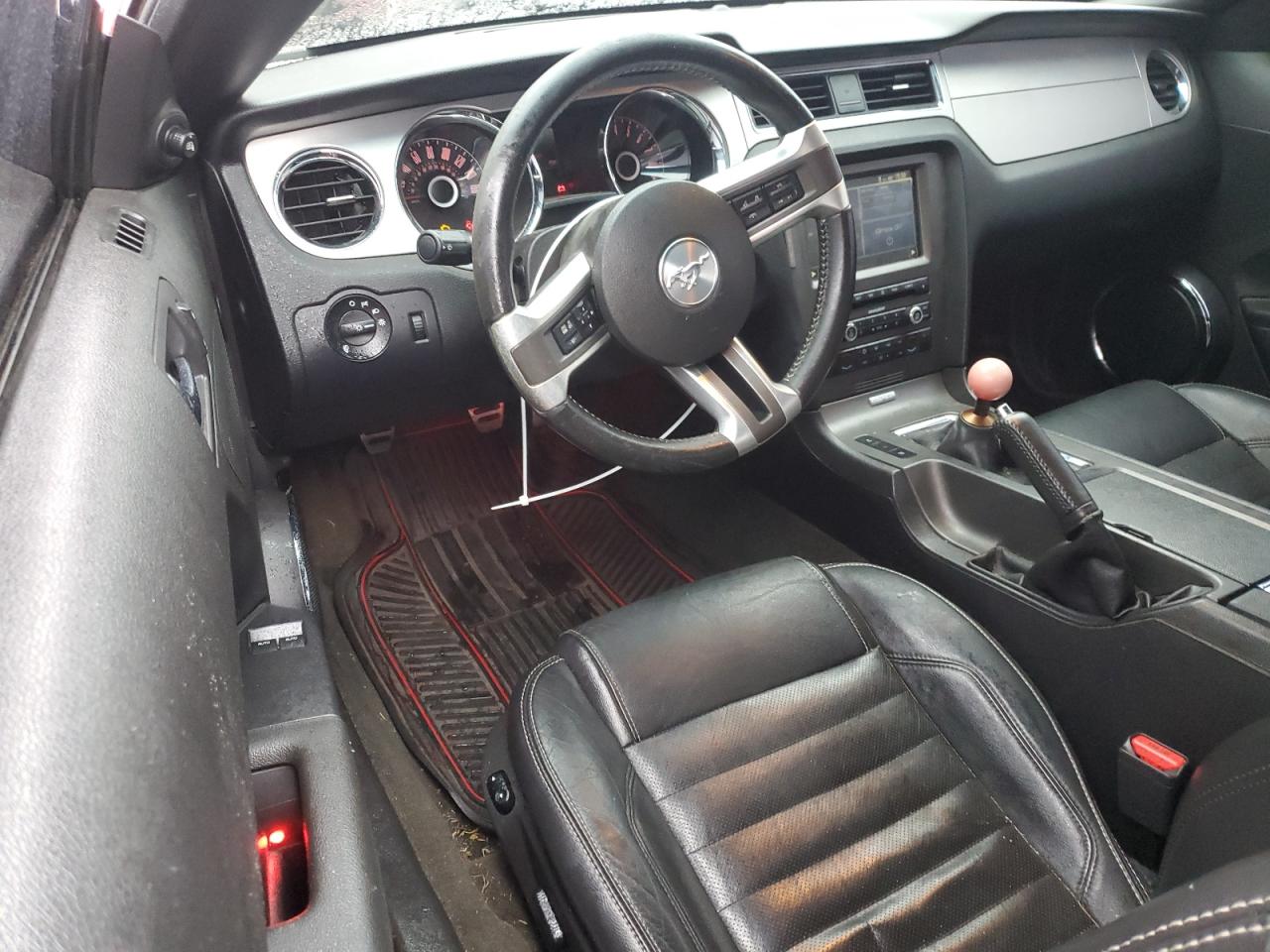 2014 Ford Mustang - Image 8