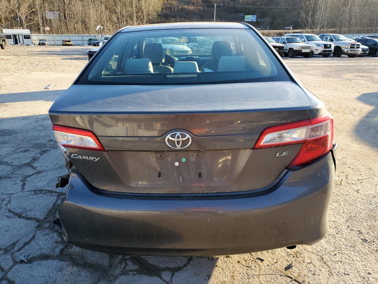 2012 Toyota Camry - Image 6