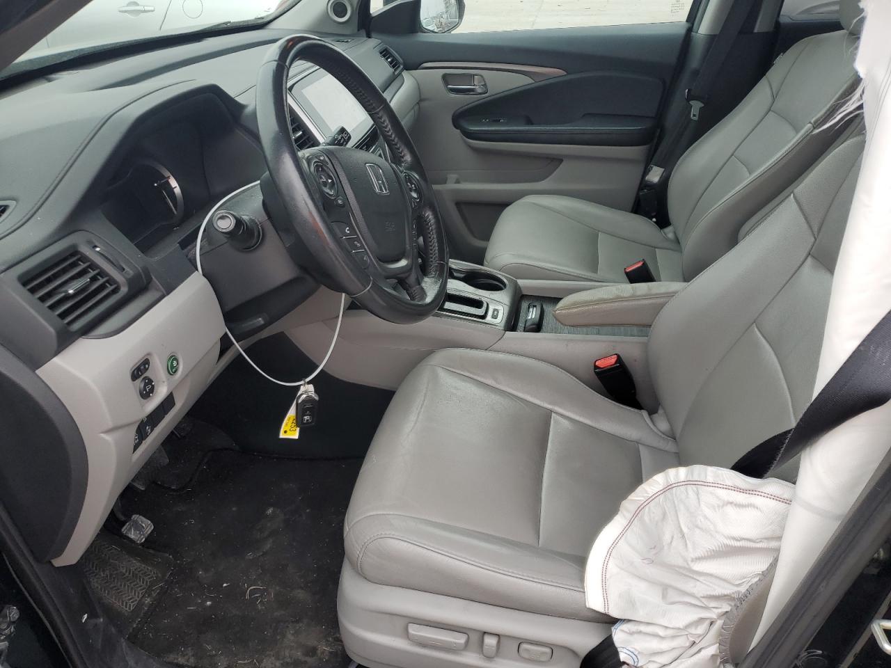 2017 Honda Pilot - Image 7