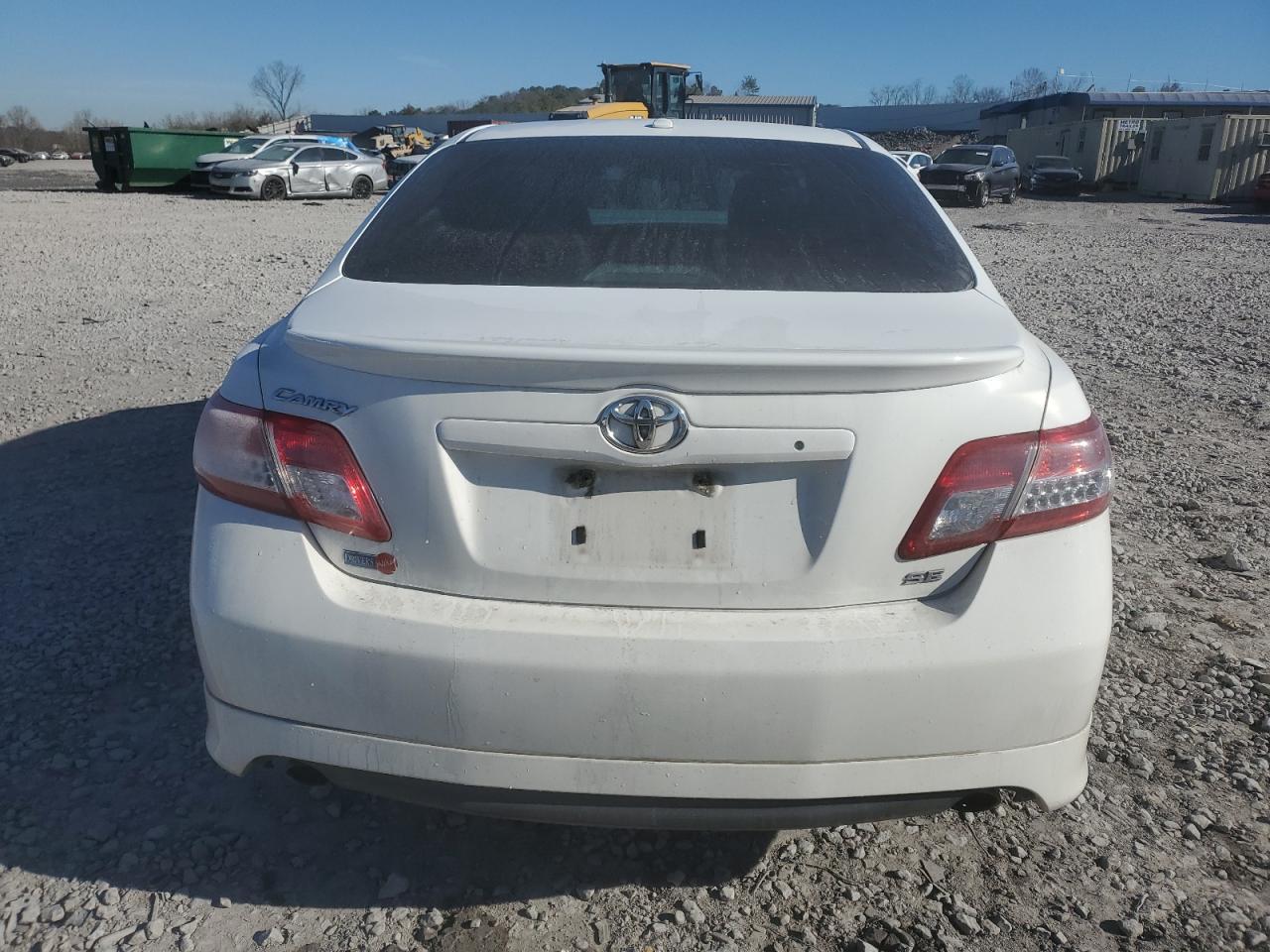 2011 Toyota Camry - Image 6