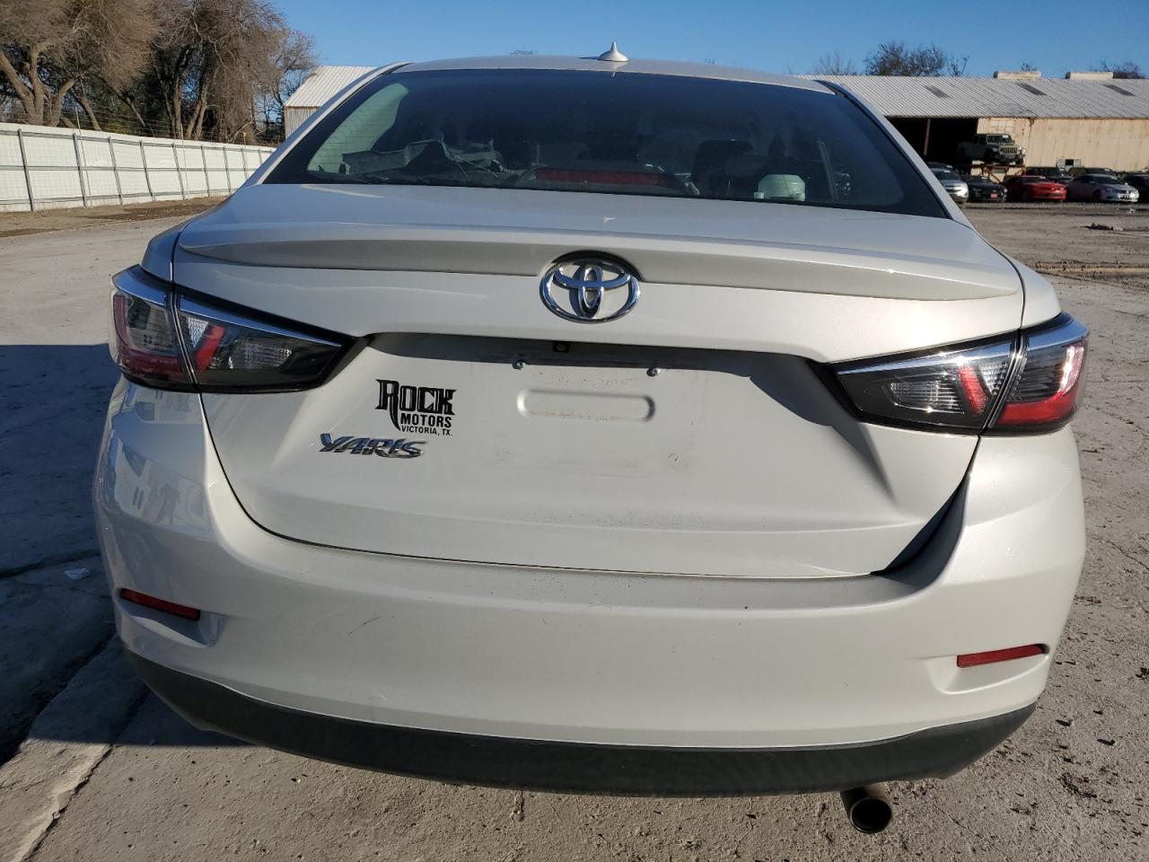 2019 Toyota Yaris - Image 6