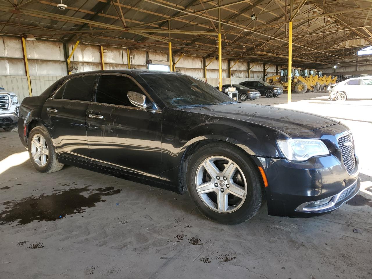 2017 Chrysler 300 - Image 4