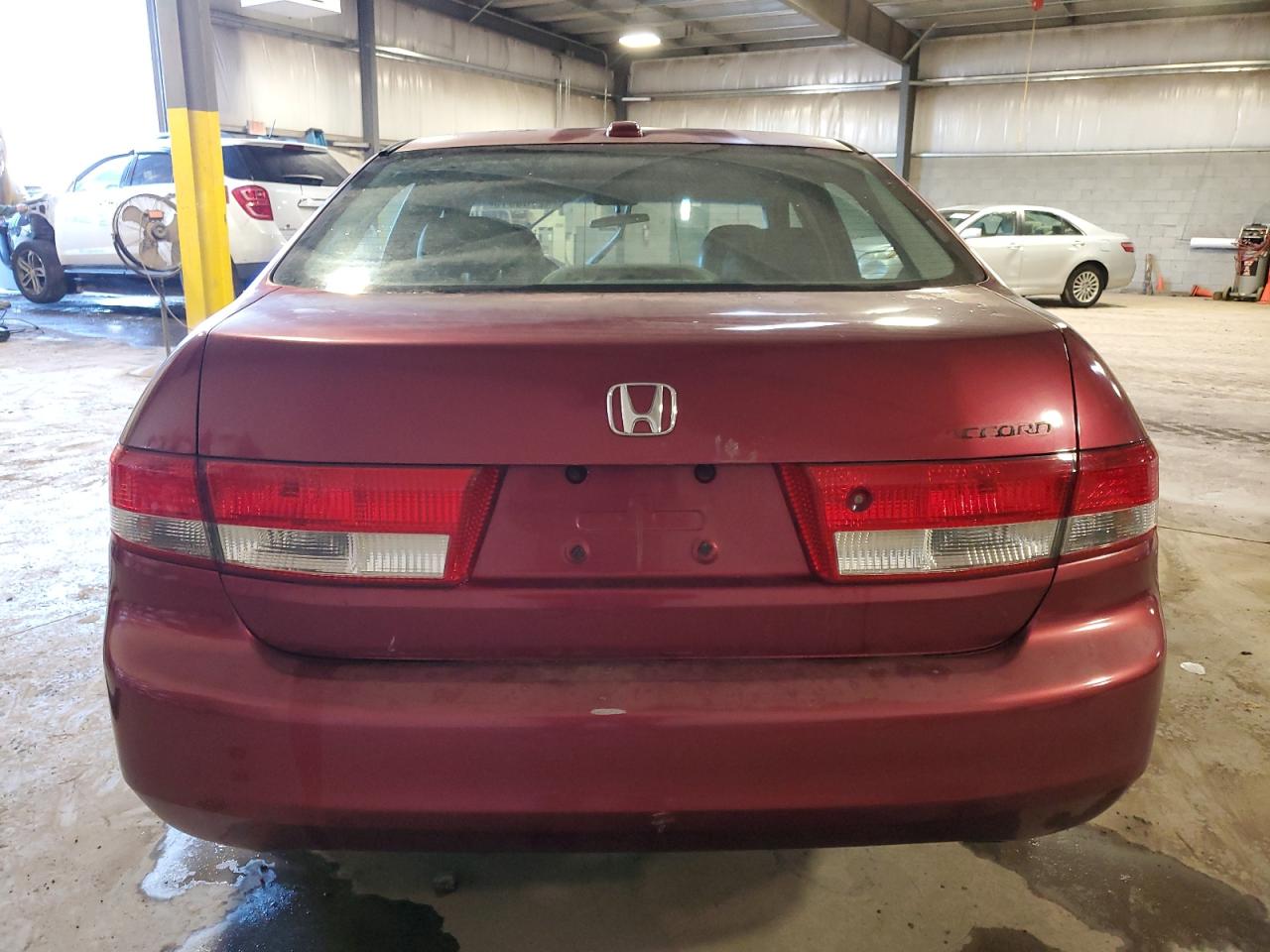 2004 Honda Accord - Image 6