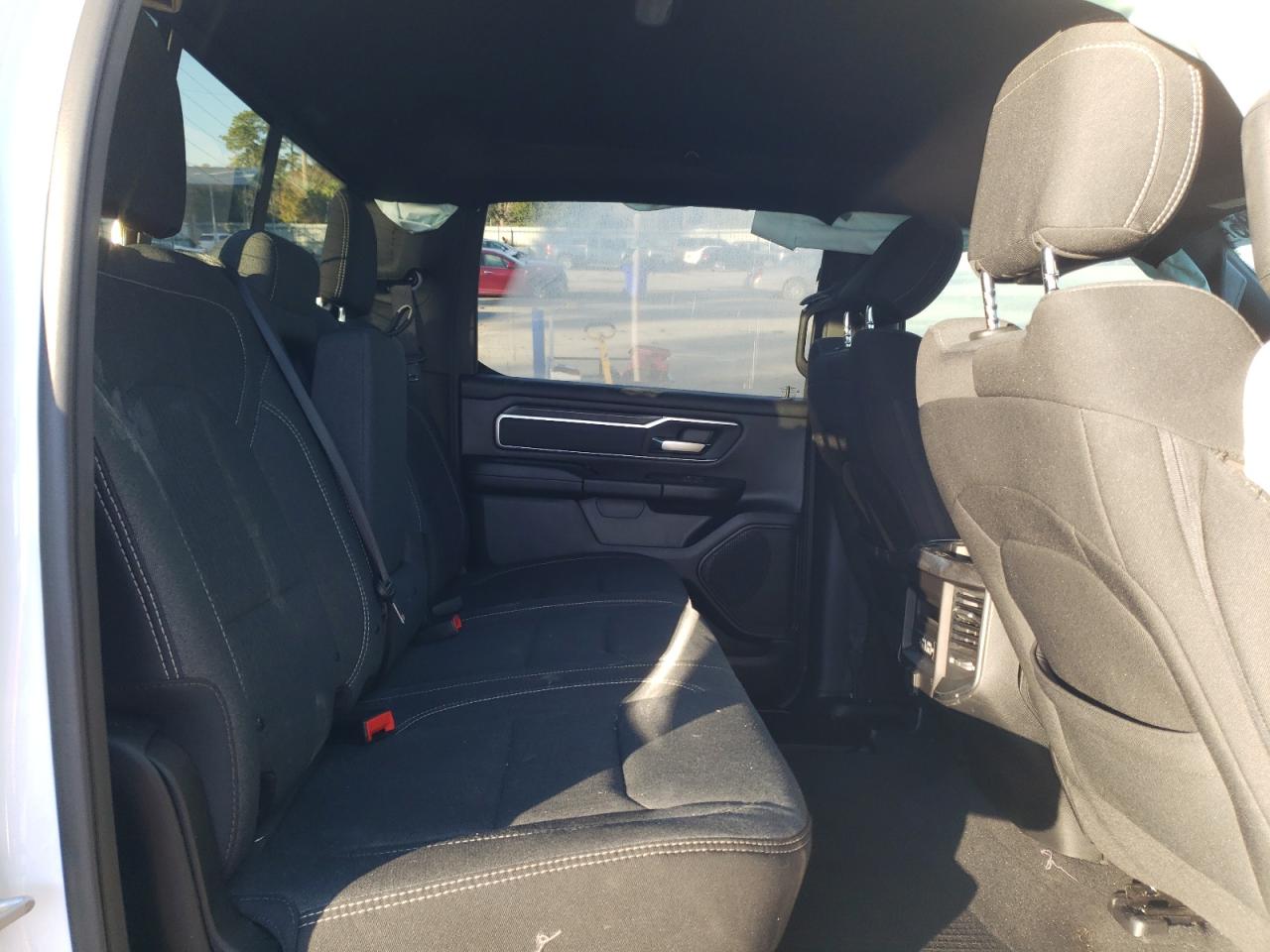 2019 RAM 1500 - Image 10