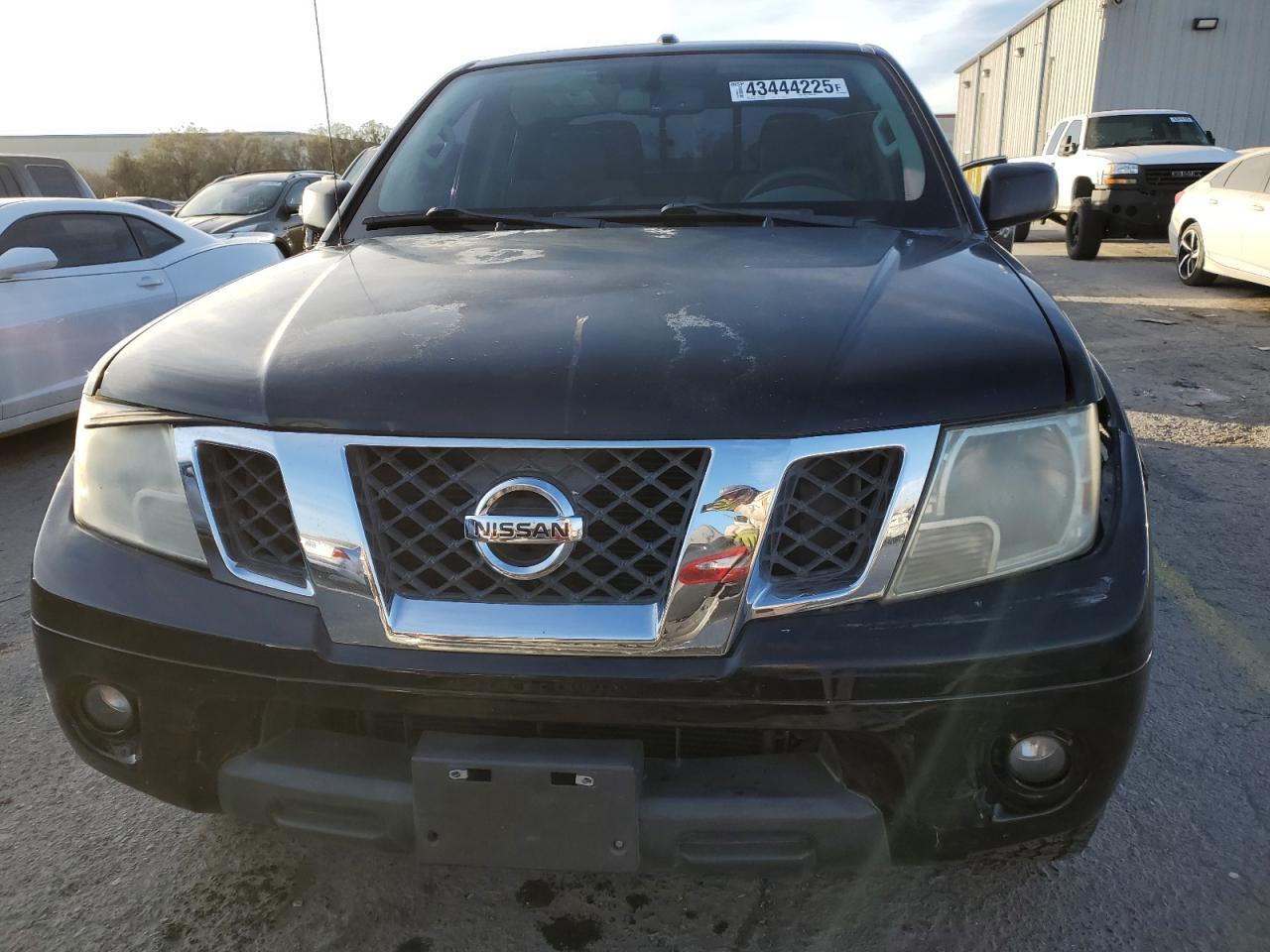 2014 Nissan Navara (Frontier) - Image 5