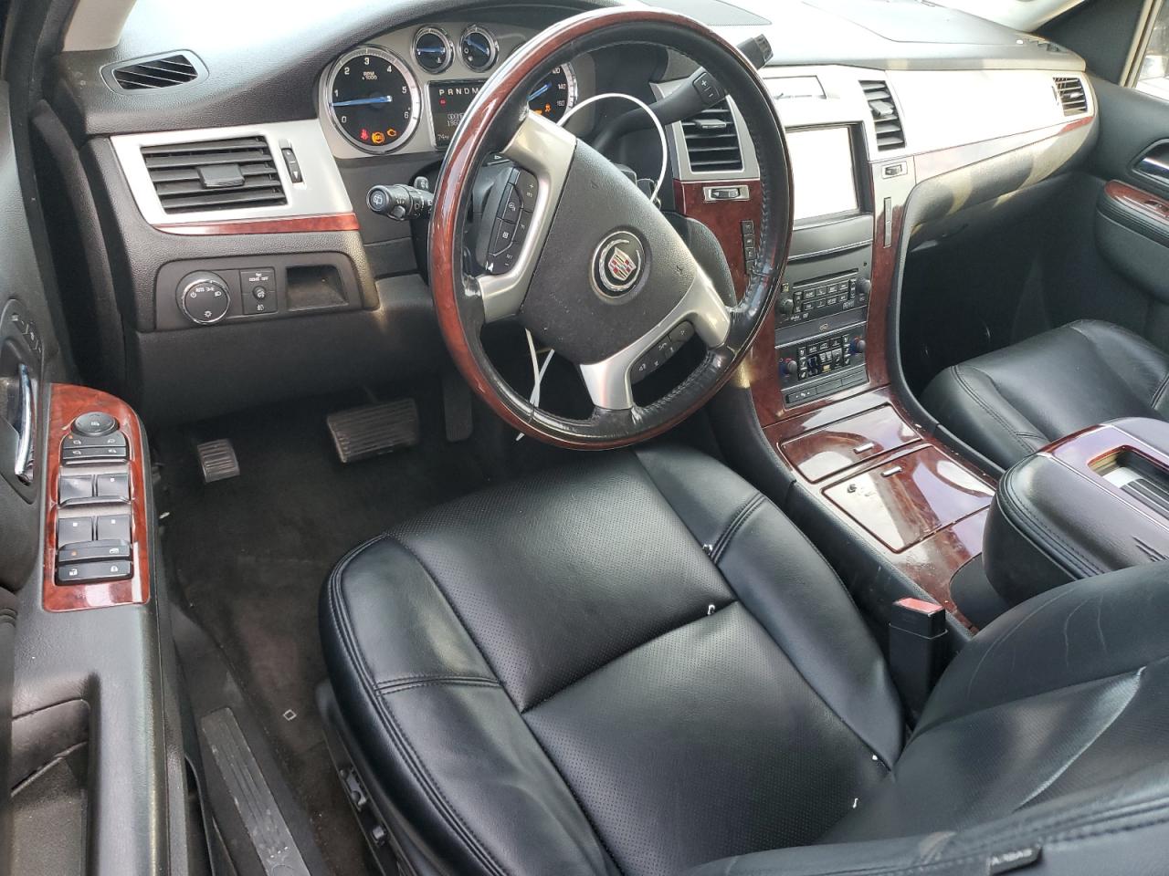 2012 Cadillac Escalade - Image 8