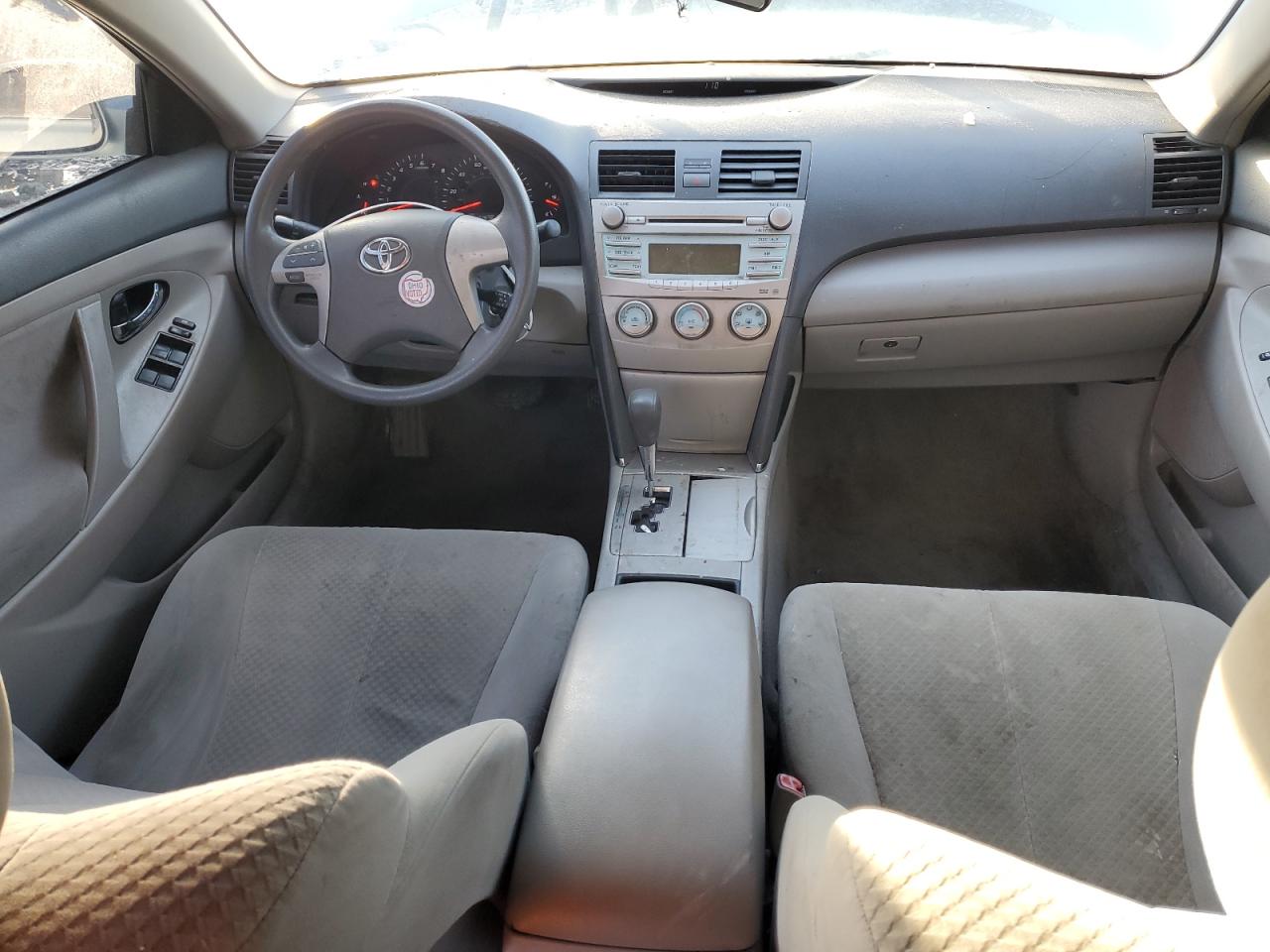 2009 Toyota Camry - Image 8