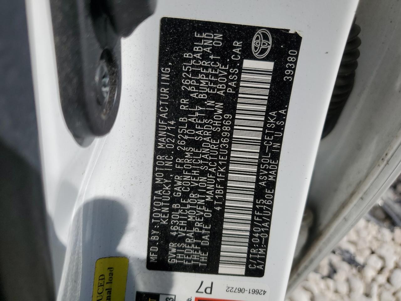 2014 Toyota Camry - Image 12