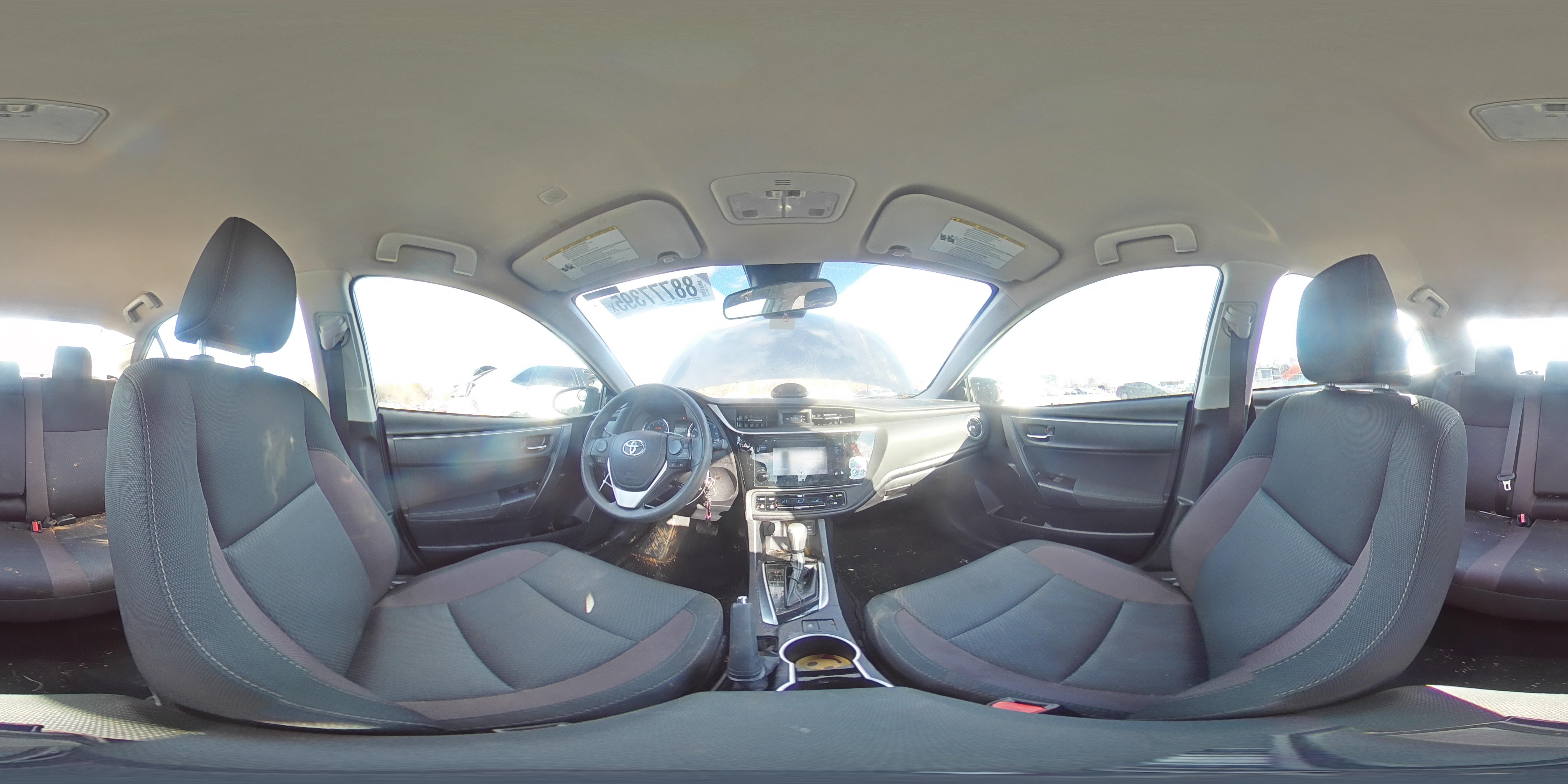 2019 Toyota Corolla - Image 13