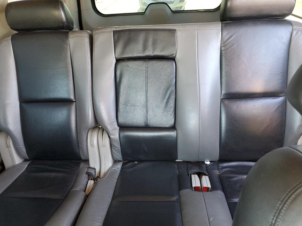 2007 GMC Yukon - Image 10
