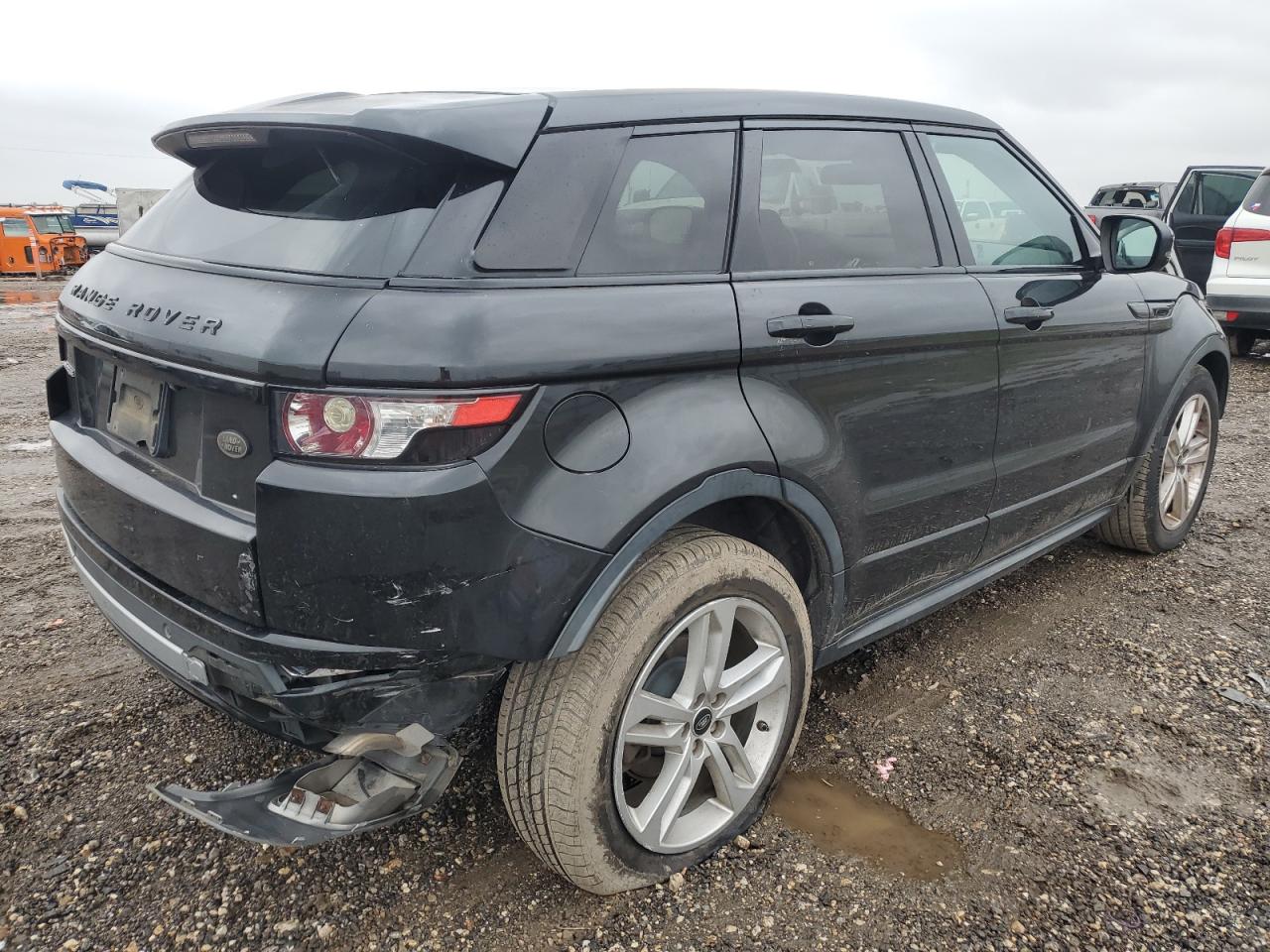 2013 Land Rover Range Rover - Image 3
