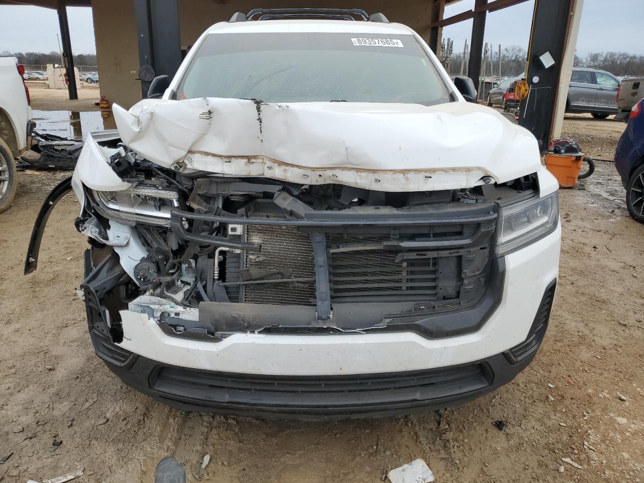 2021 GMC Acadia - Image 5