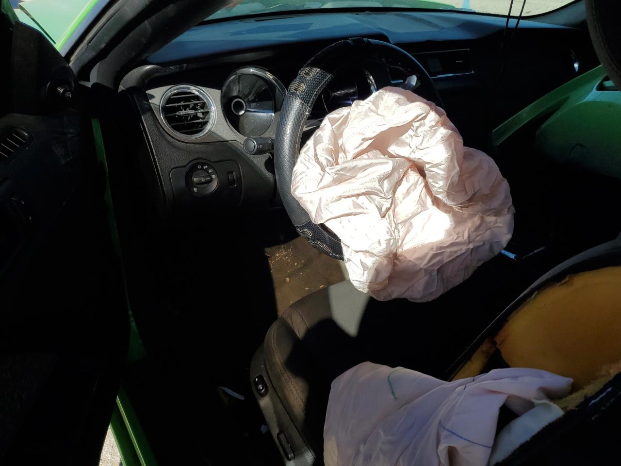 2014 Ford Mustang - Image 8