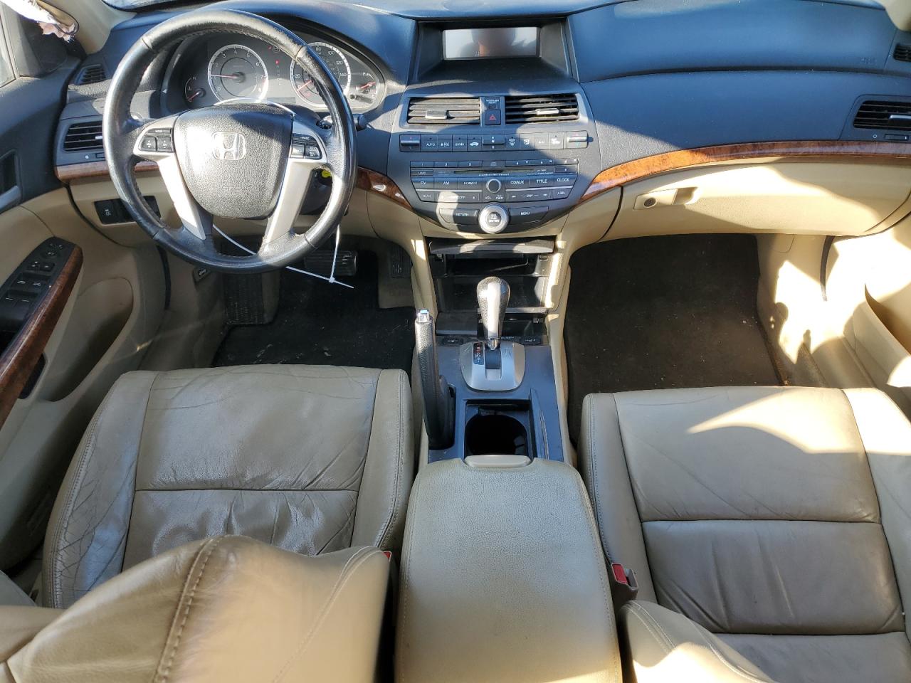 2011 Honda Accord - Image 8