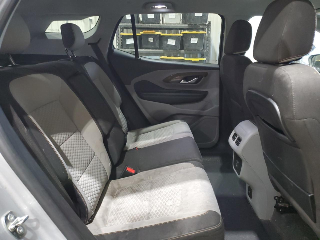 2019 GMC Terrain - Image 11