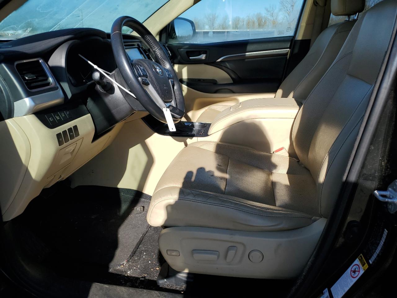 2015 Toyota Highlander - Image 7
