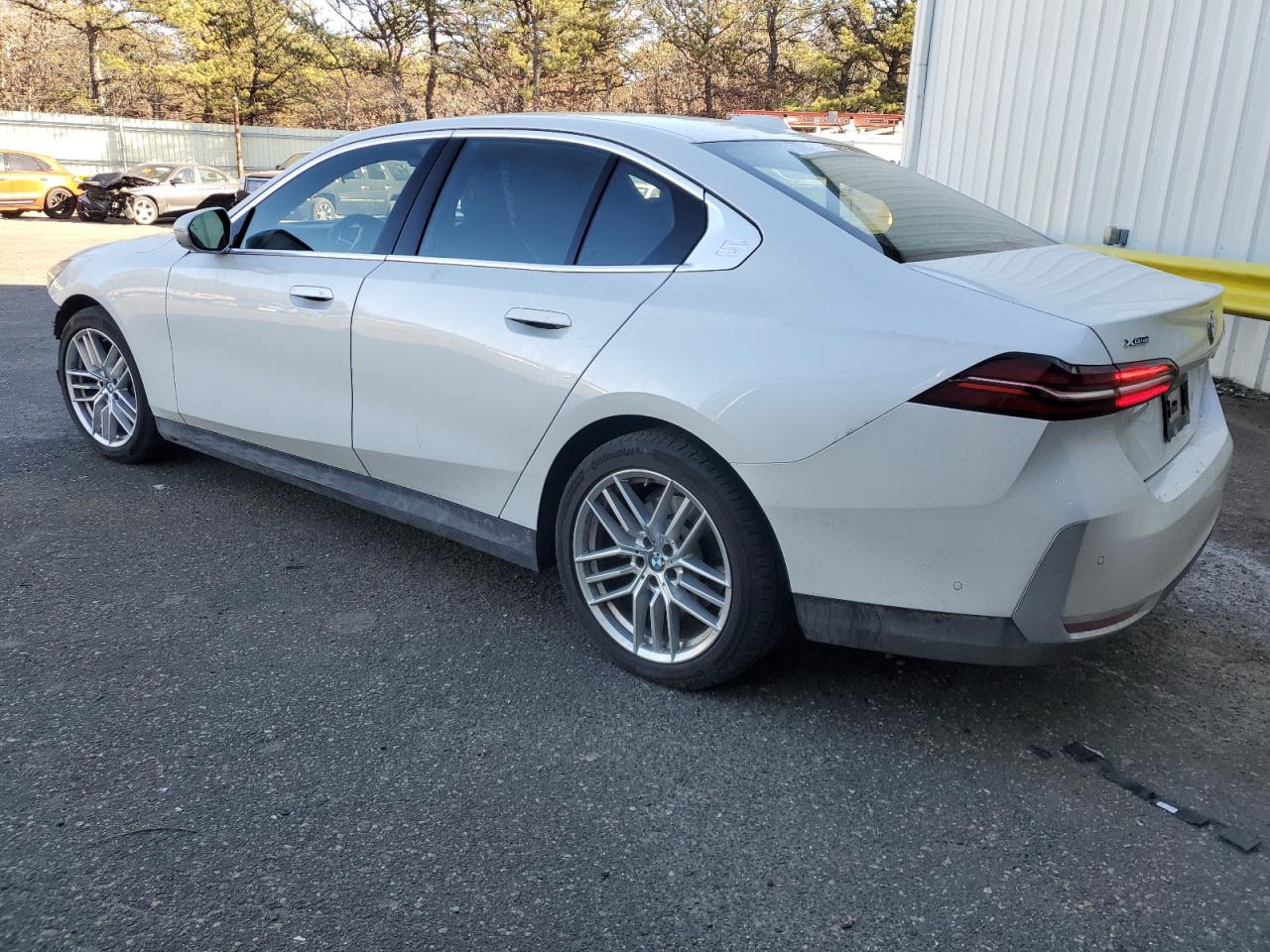 2024 BMW 5er - Image 2