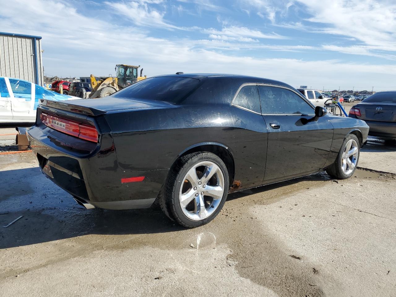 2013 Dodge Challenger - Image 3