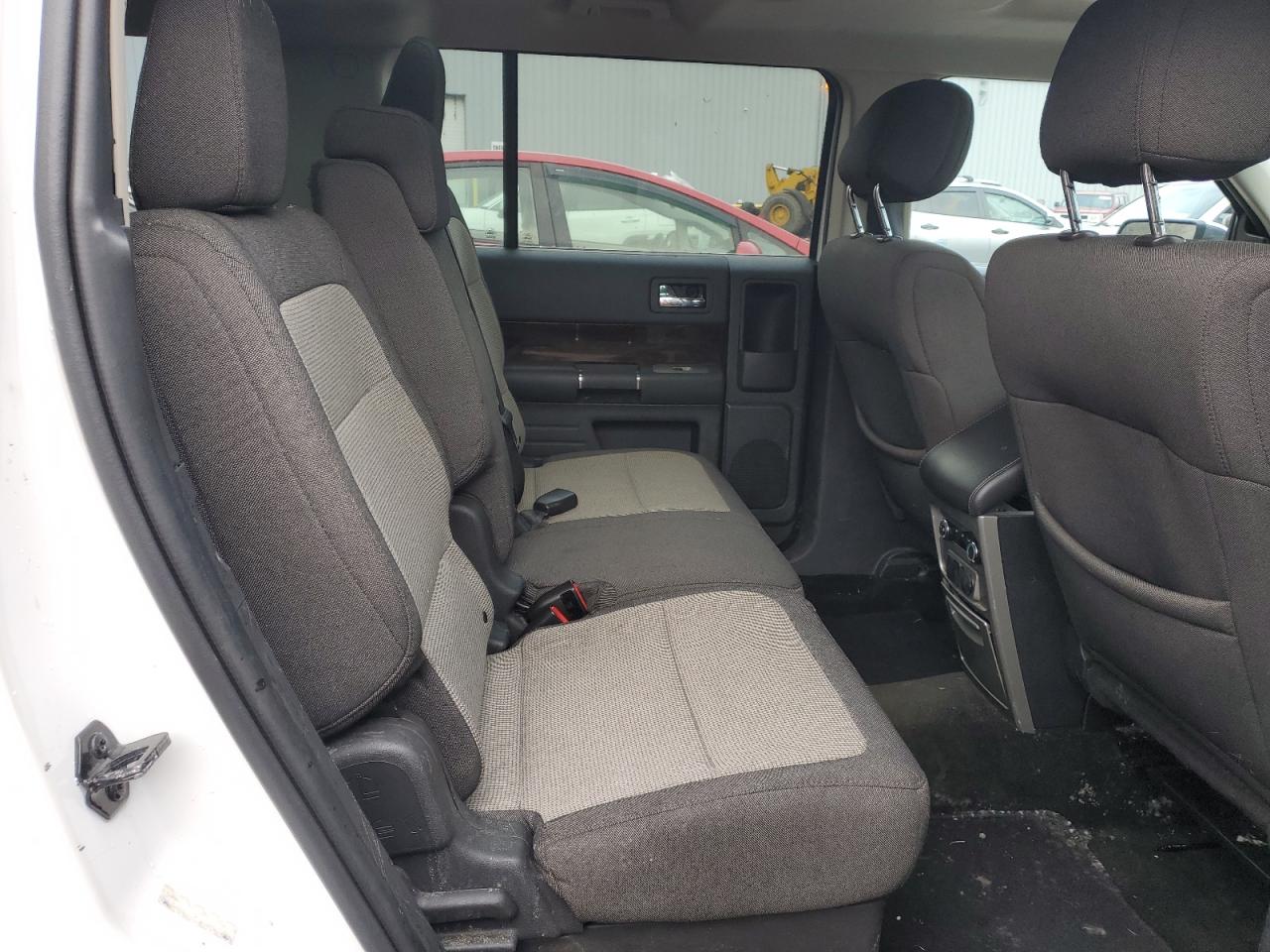 2012 Ford Flex - Image 11