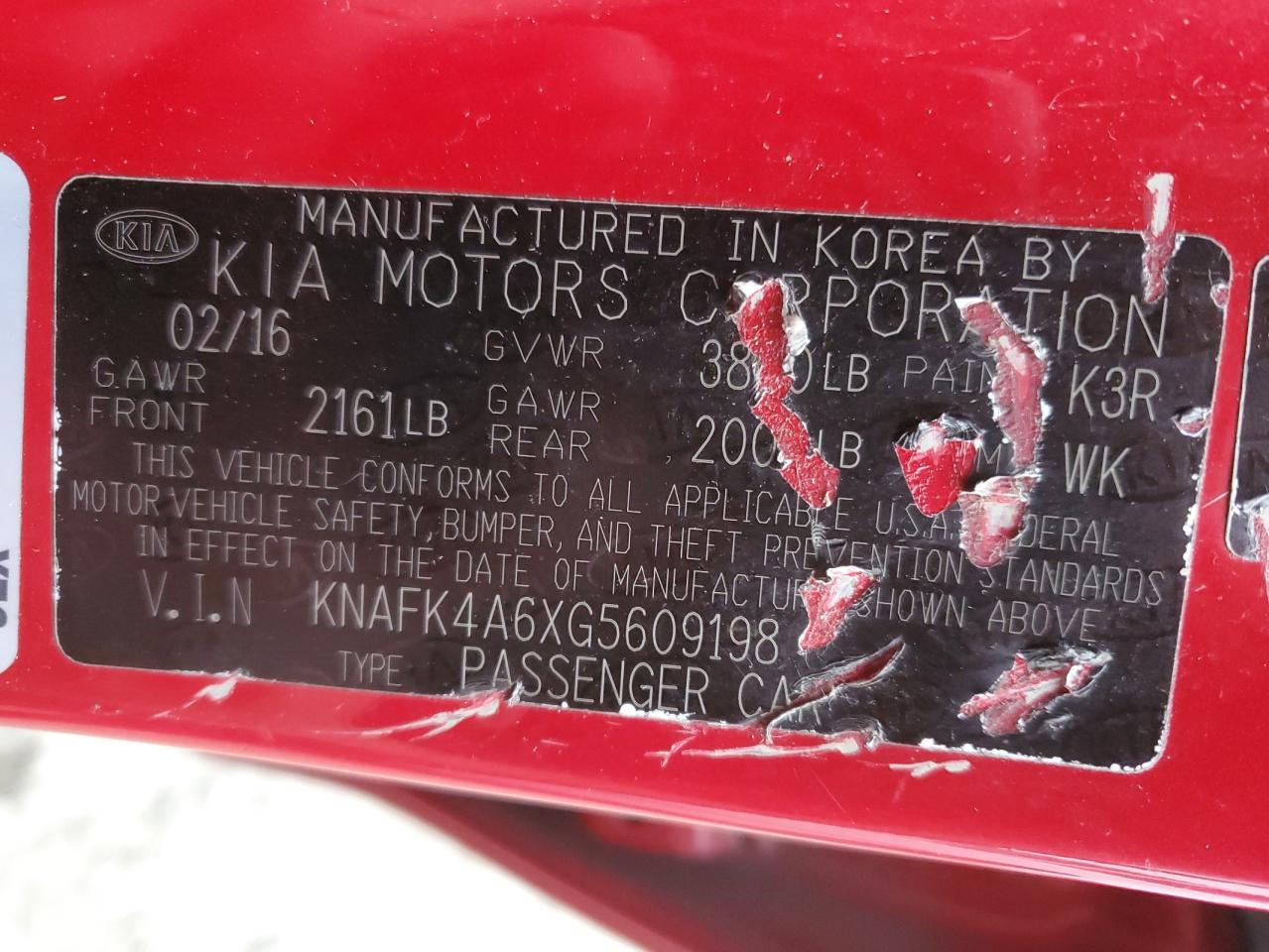 2016 Kia Forte - Image 12