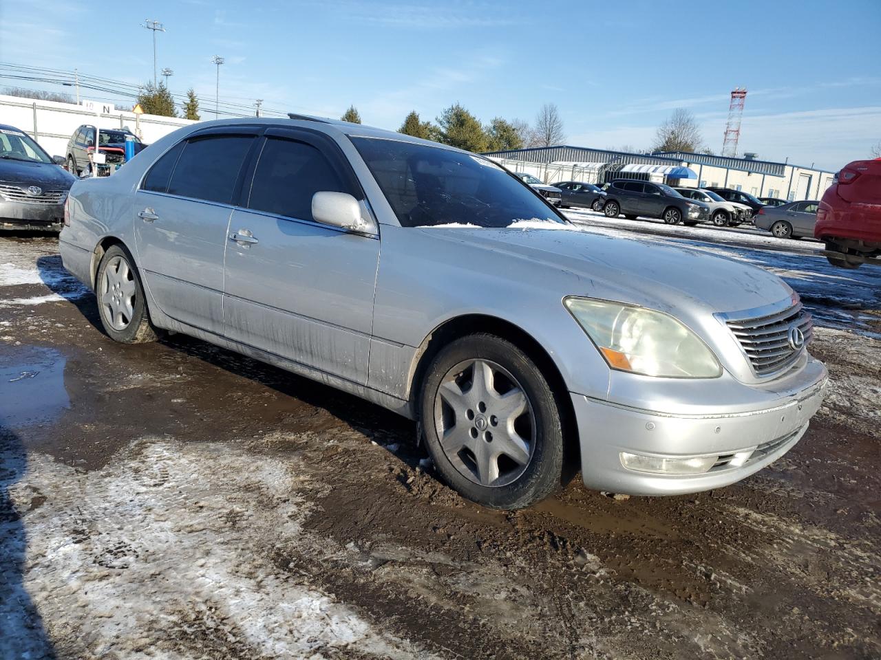 2004 Lexus LS - Image 4