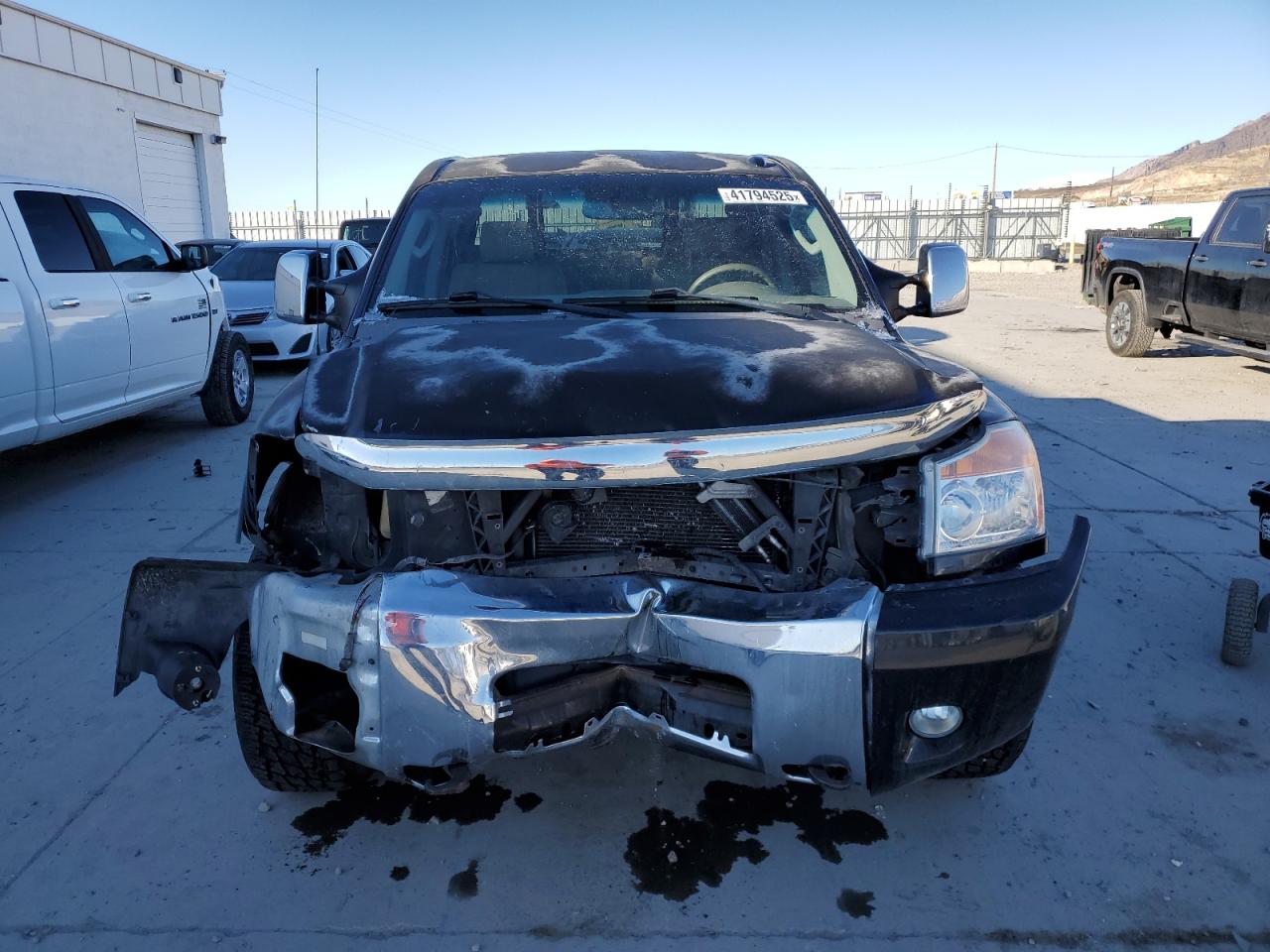 2009 Nissan Titan - Image 5