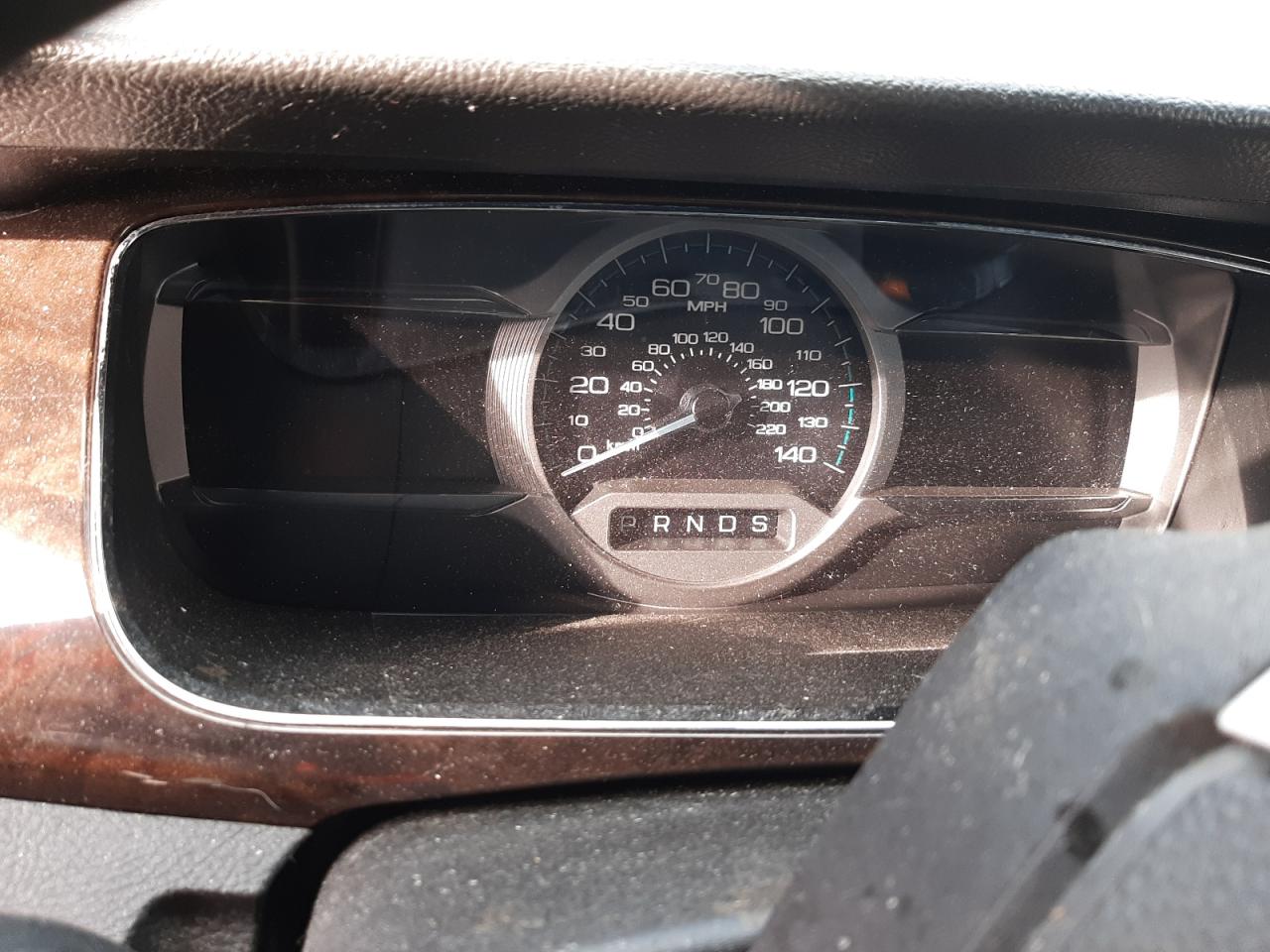 2015 Ford Taurus - Image 9