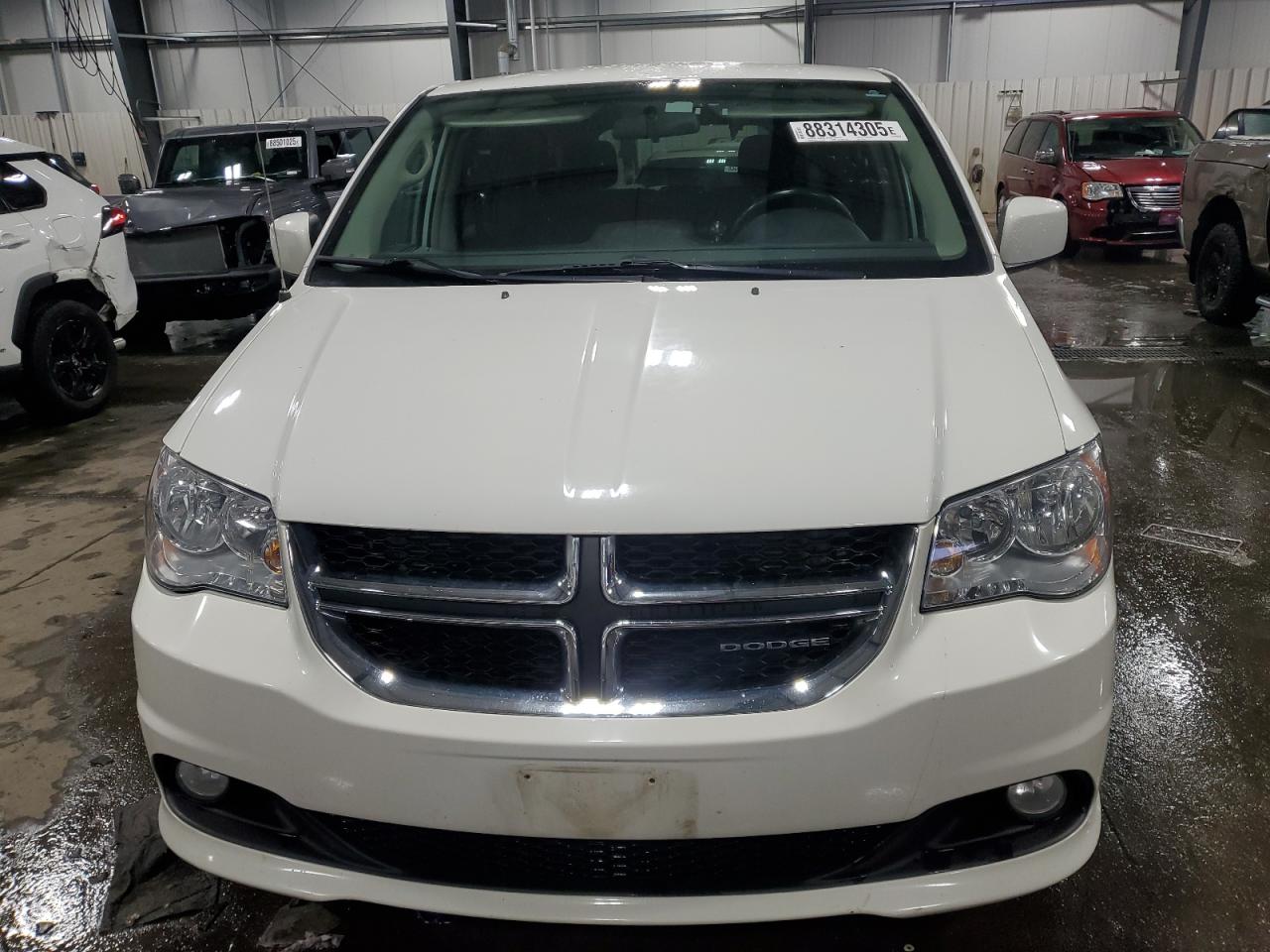 2012 Dodge Caravan - Image 5