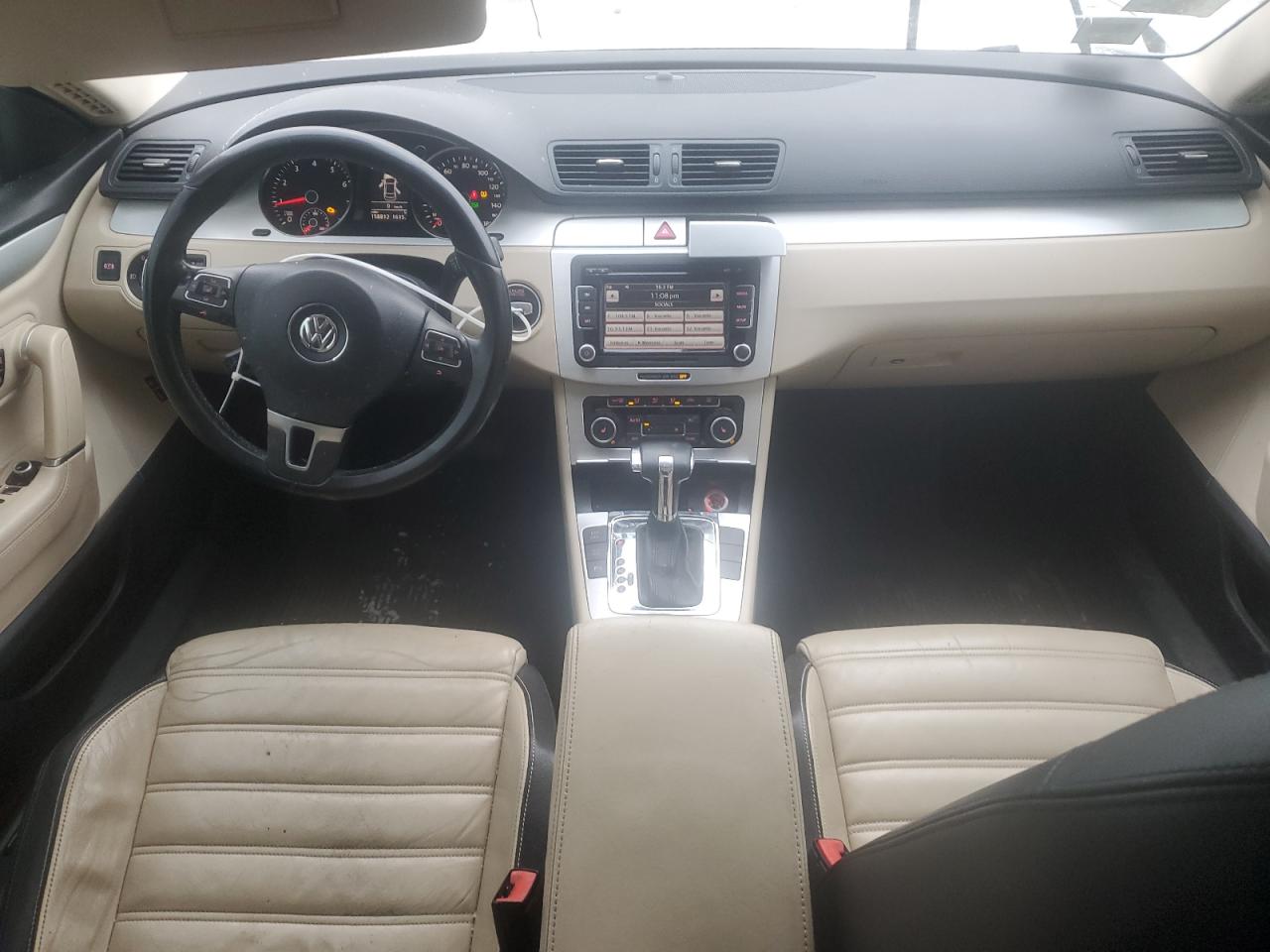 2010 Volkswagen Passat CC - Image 8