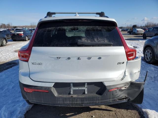 2023 VOLVO XC40 ULTIMATE