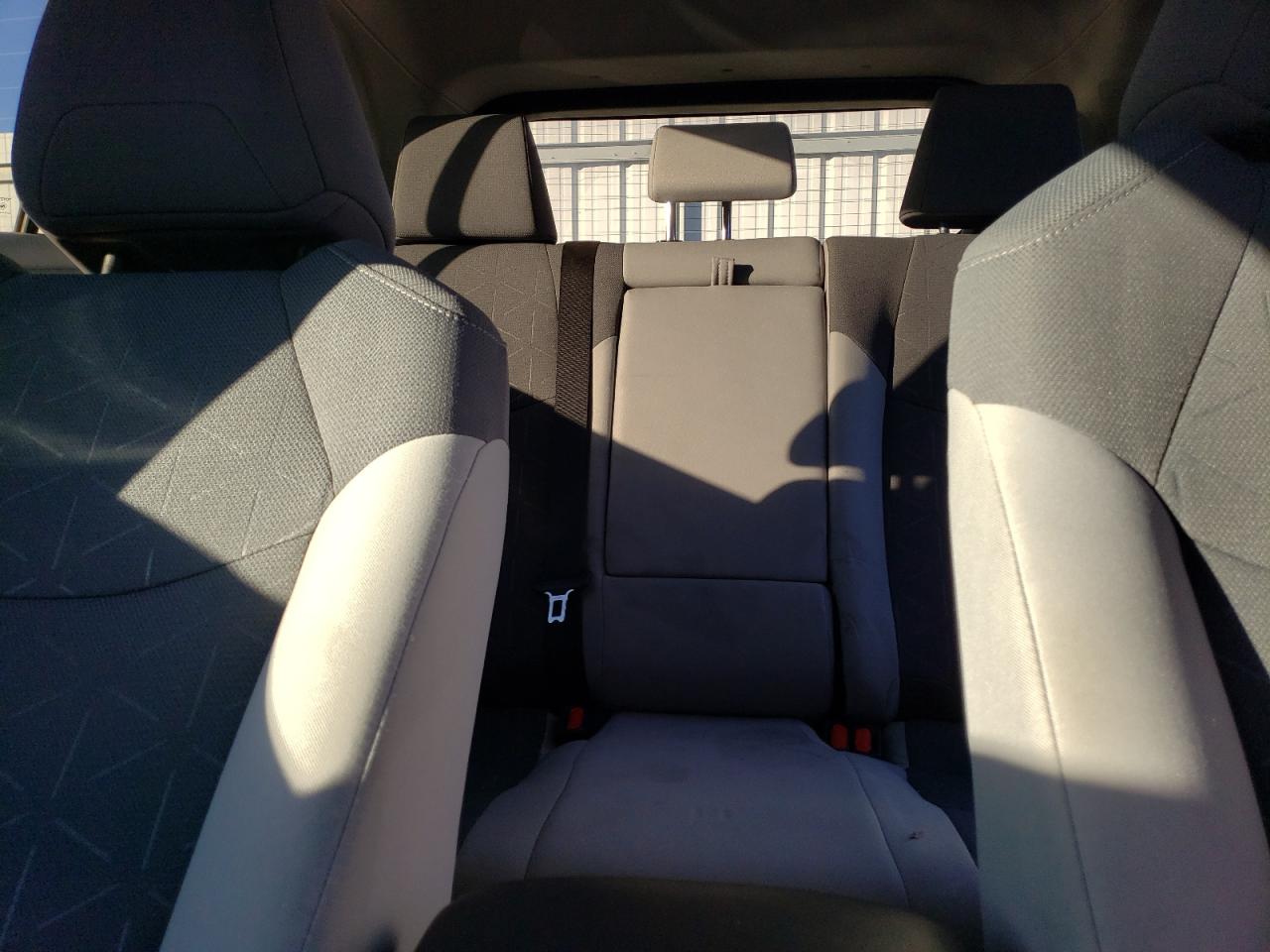 2019 Toyota RAV 4 - Image 10