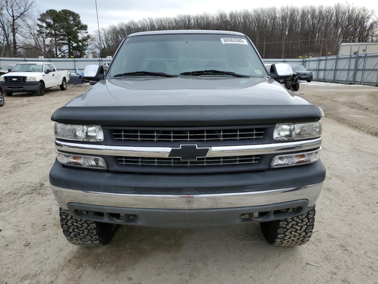 2002 Chevrolet Silverado - Image 5