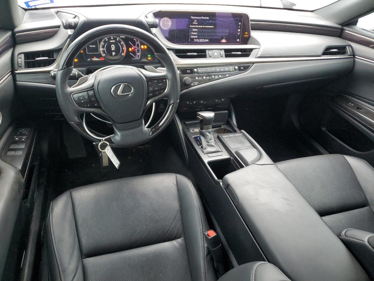2019 Lexus ES - Image 8