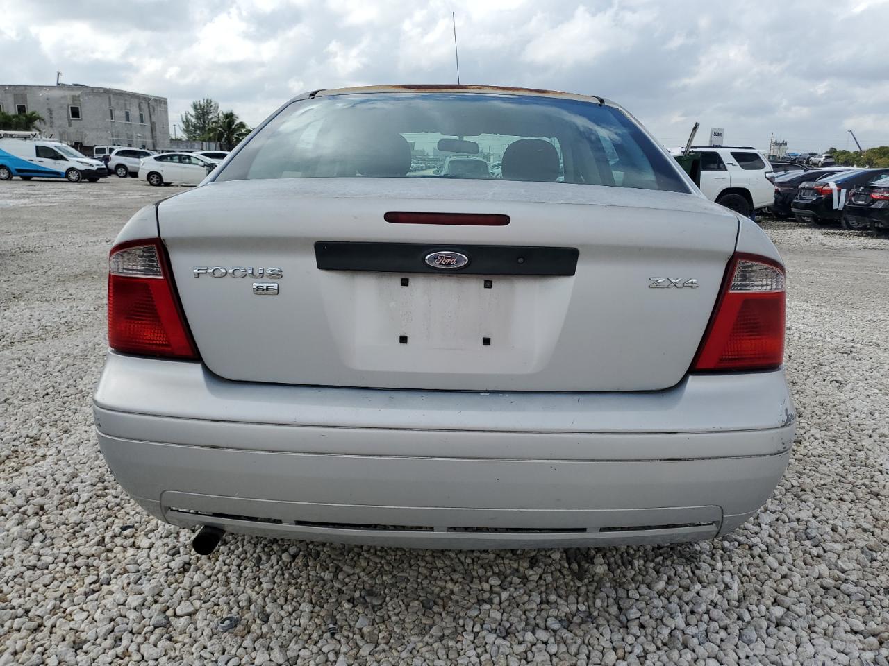 2006 Ford Focus - Image 6