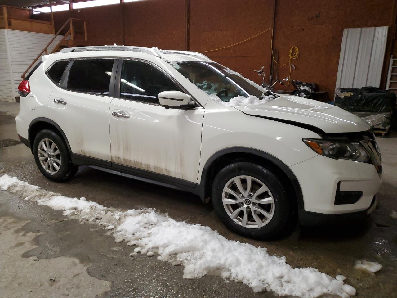 2017 Nissan Rogue - Image 4