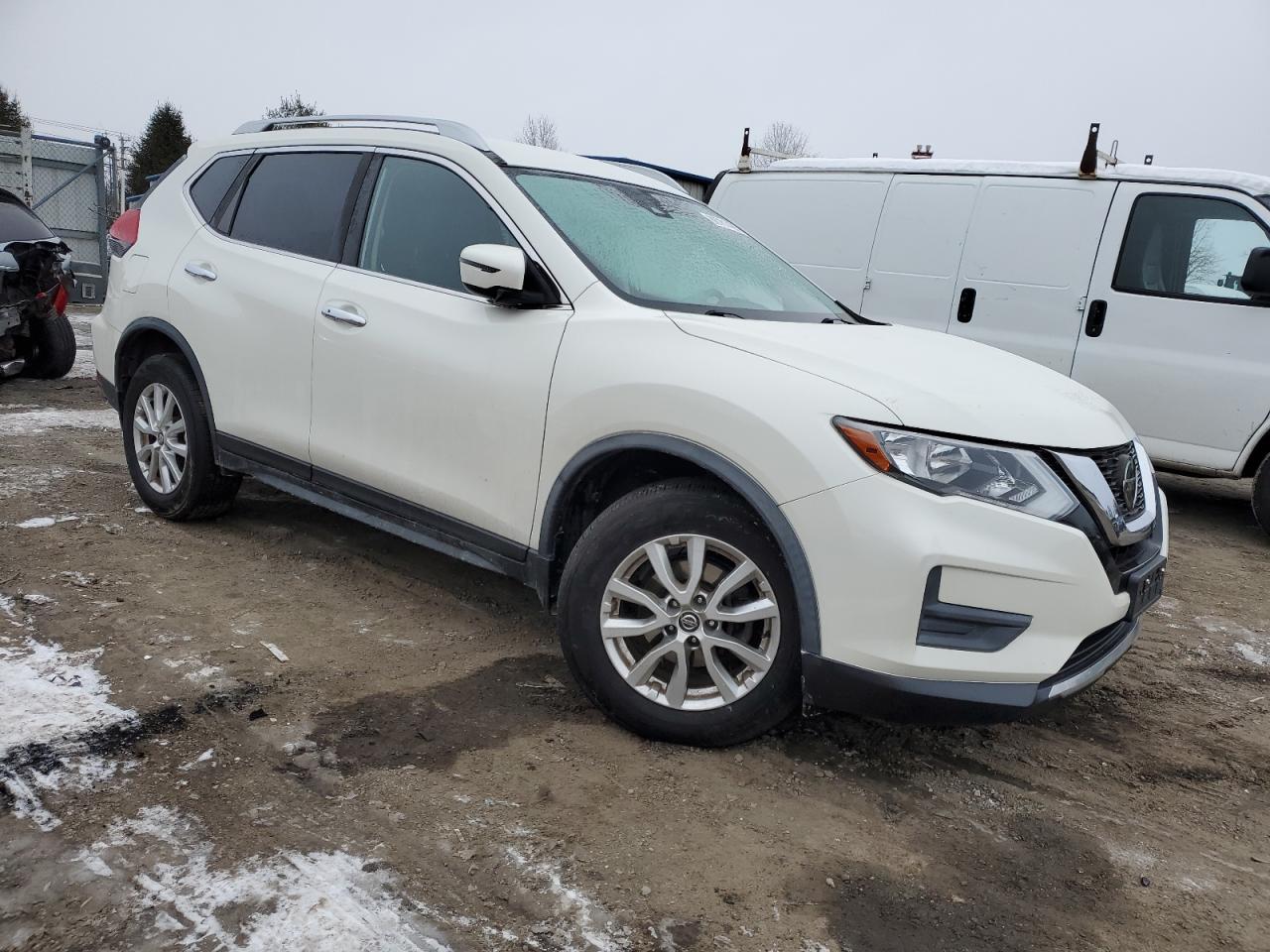 2020 Nissan Rogue - Image 4