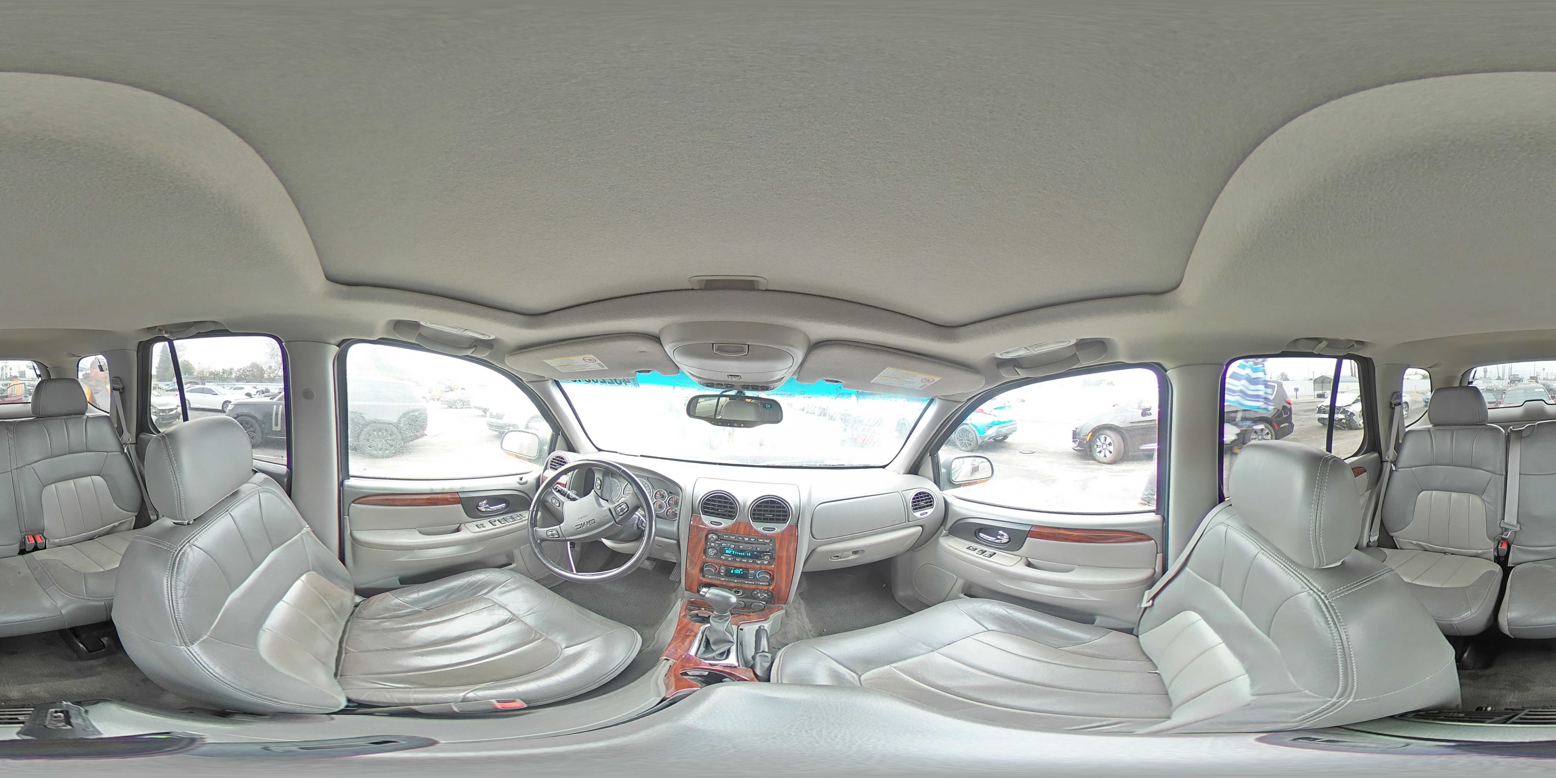 2003 GMC Envoy - Image 13