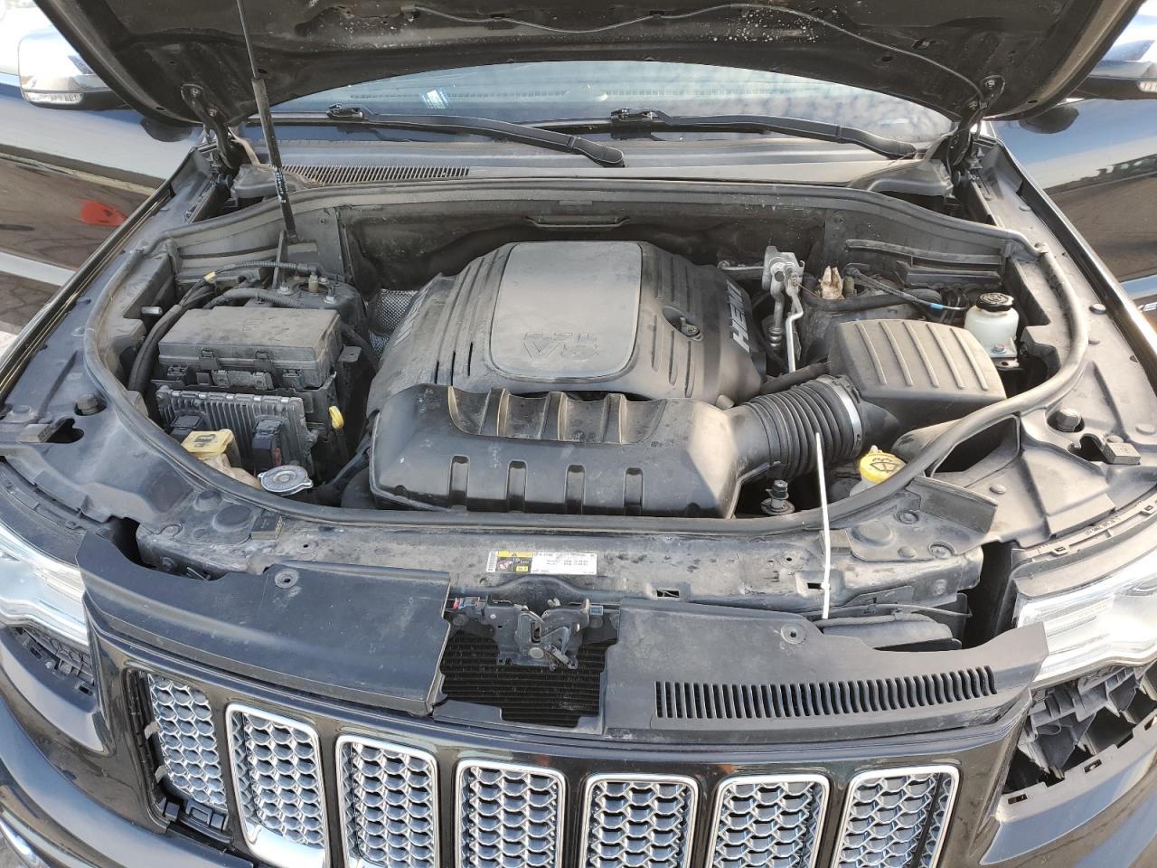 2014 Jeep Grand Cherokee - Image 12