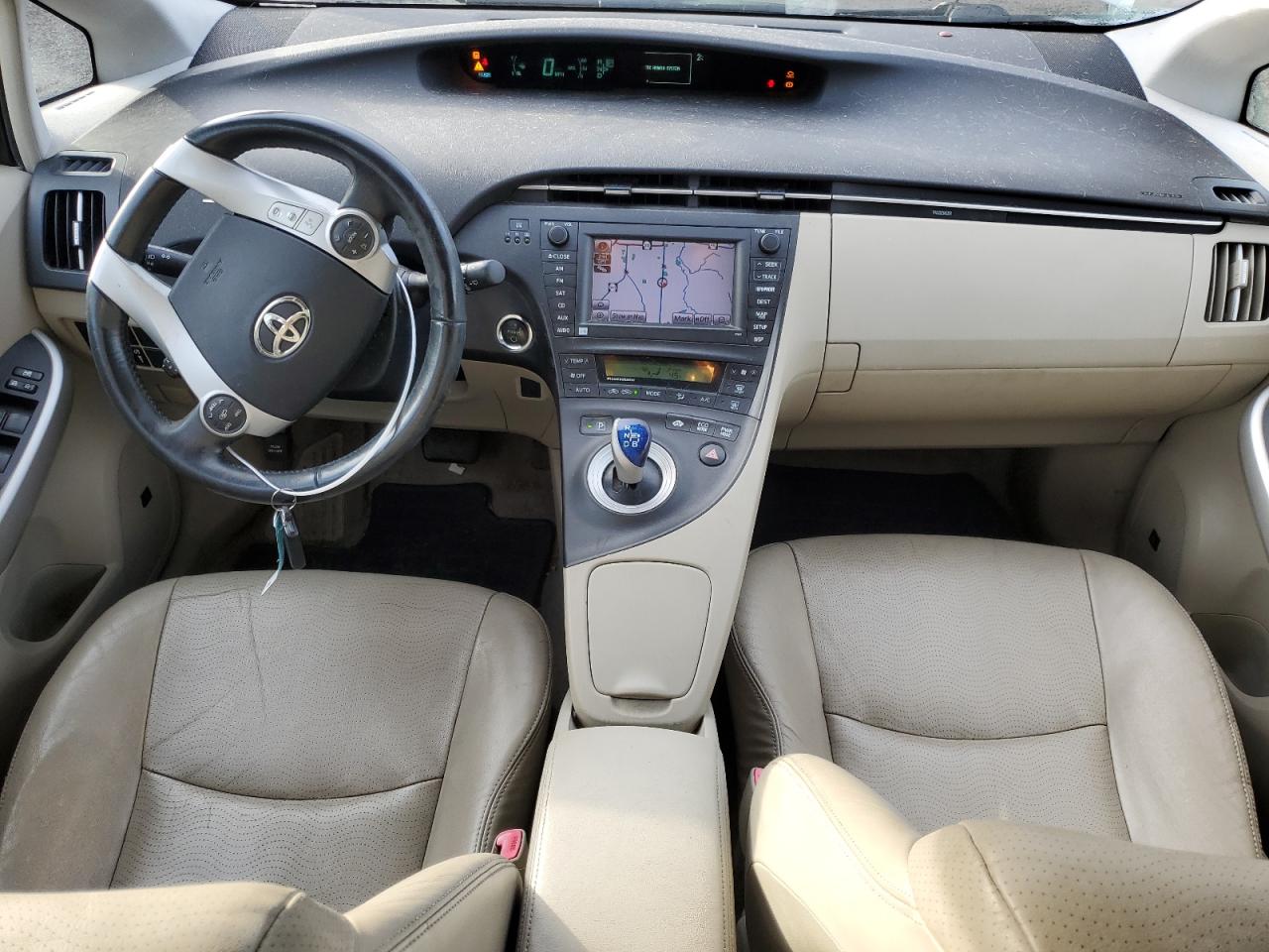 2010 Toyota Prius - Image 8