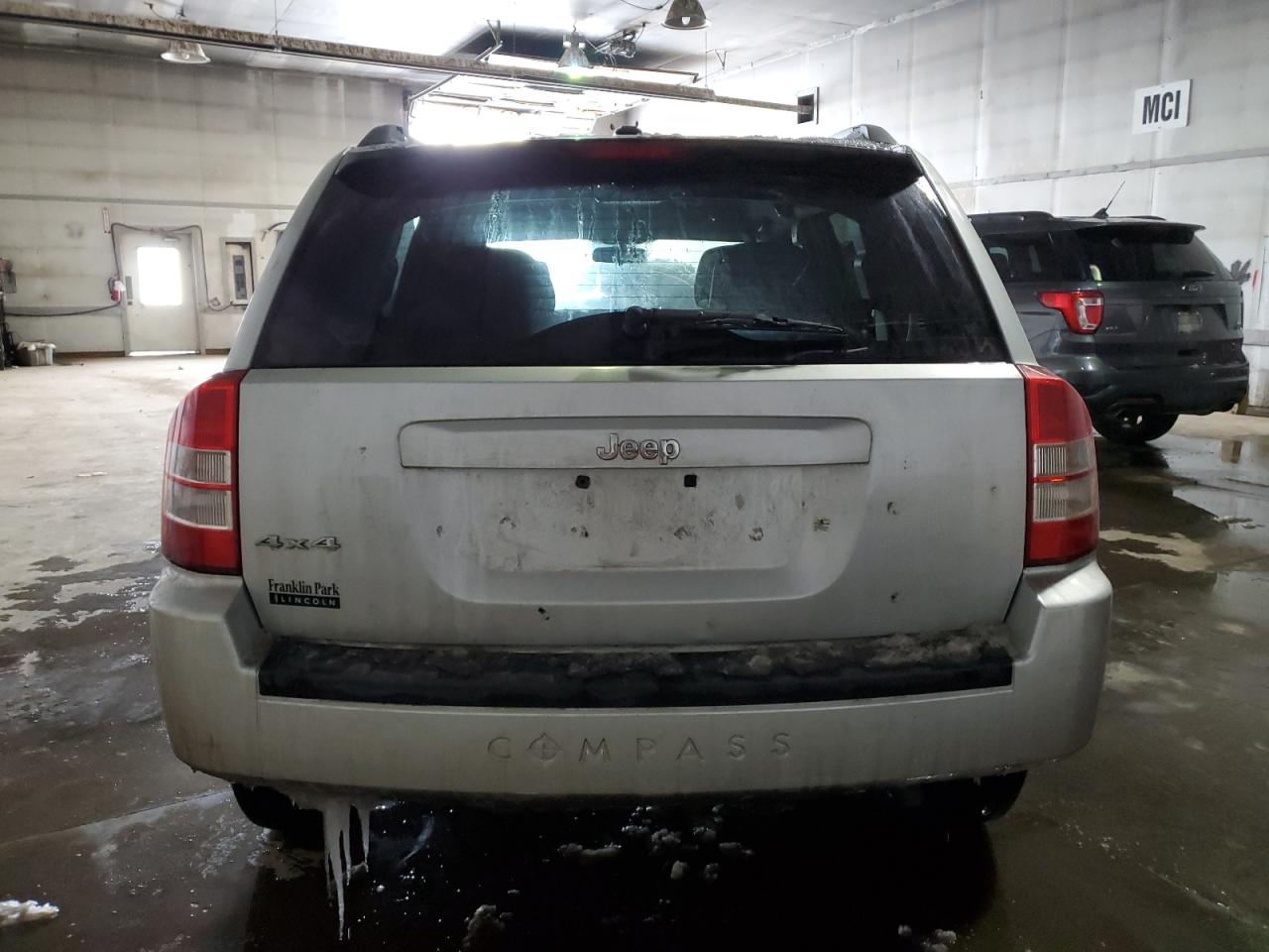 2010 Jeep Compass - Image 6