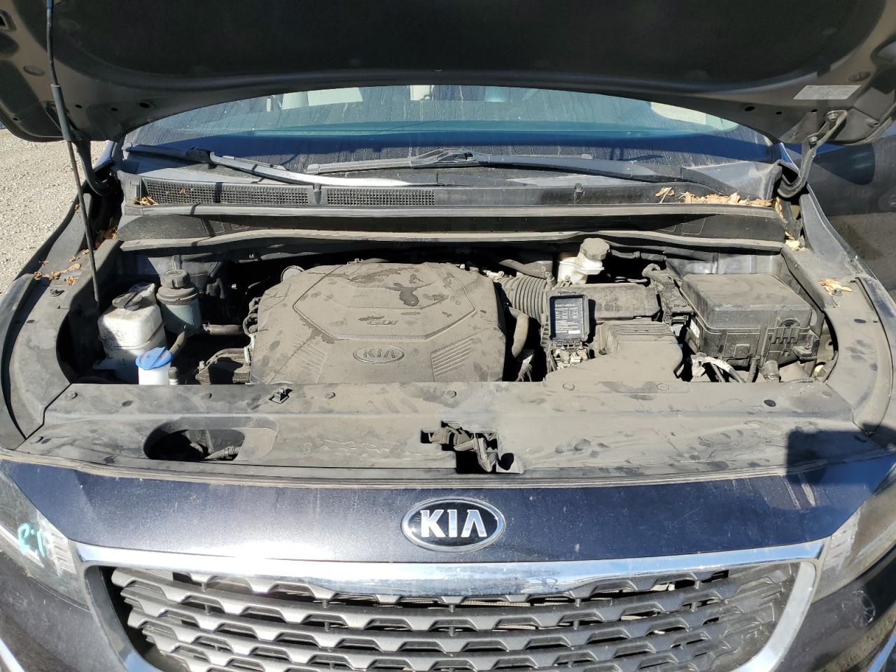 2021 Kia Sedona - Image 12