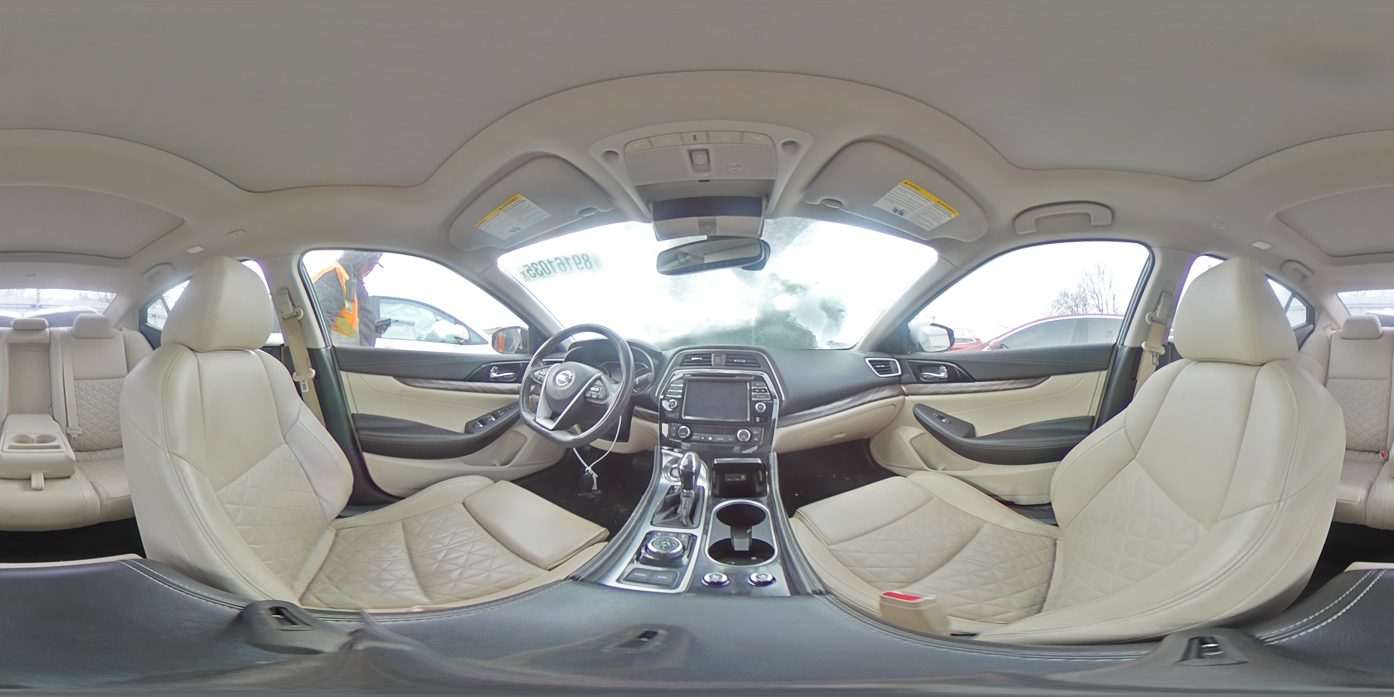 2016 Nissan Maxima - Image 13