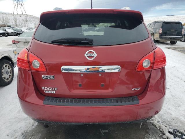  NISSAN ROGUE 2015 Czerwony
